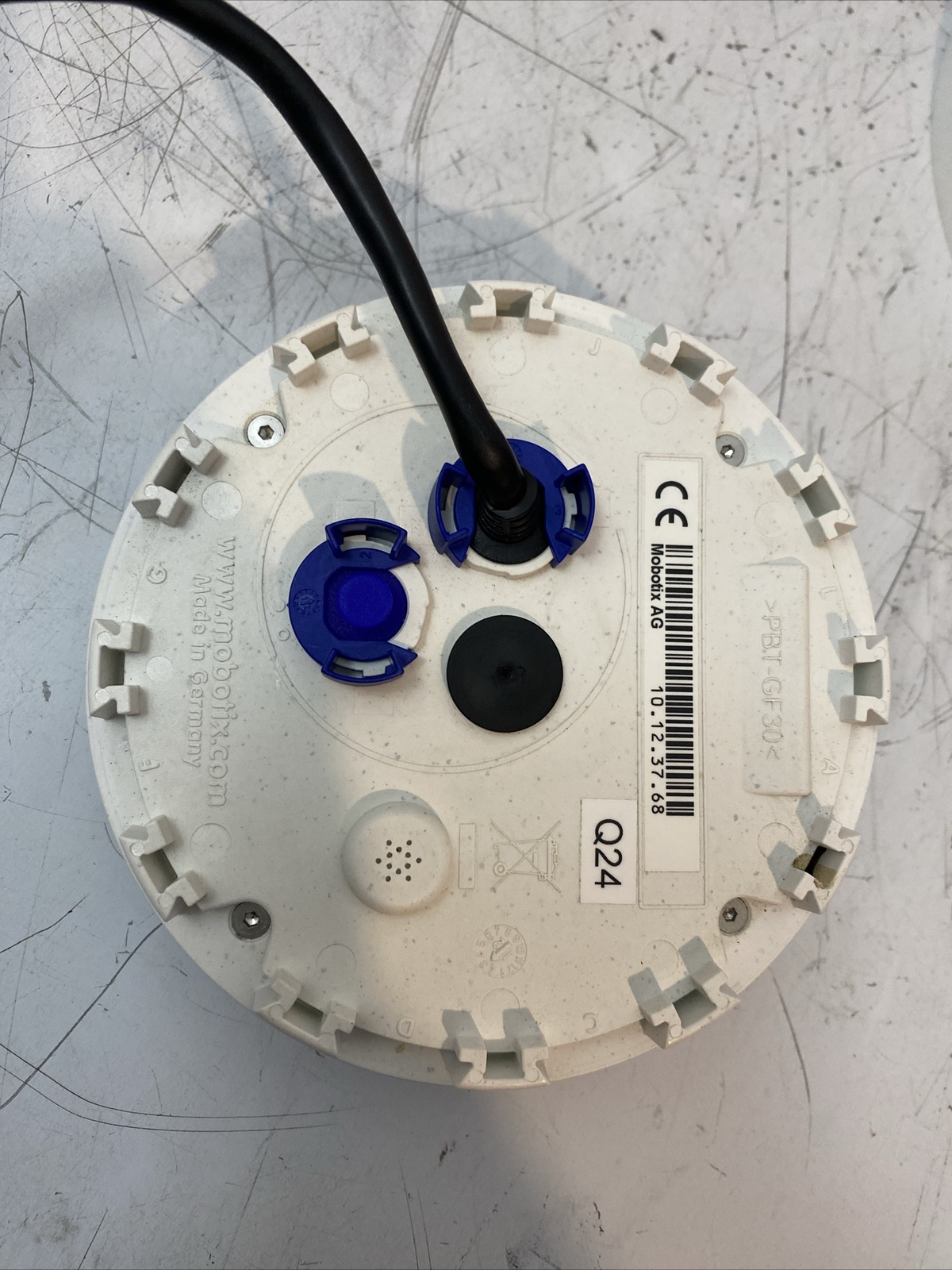 Mobotix MX-Q24M-SEC~D11 / Q24 3.1 Megapixel Dome Network IP Security Camera Used