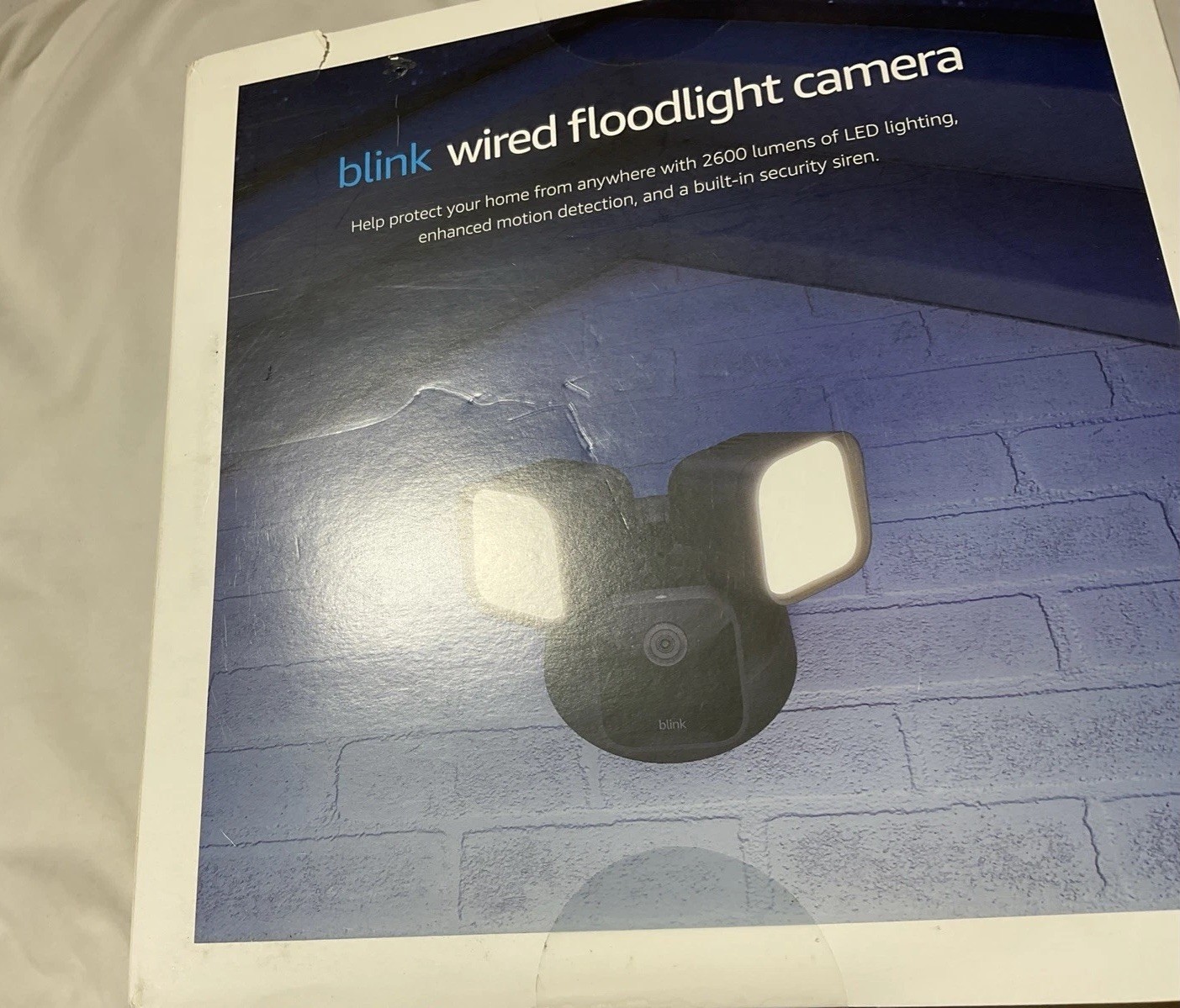 Blink Wired Floodlight Smart security camera 2600 lumens HD Black DAMAGEDBOX G9