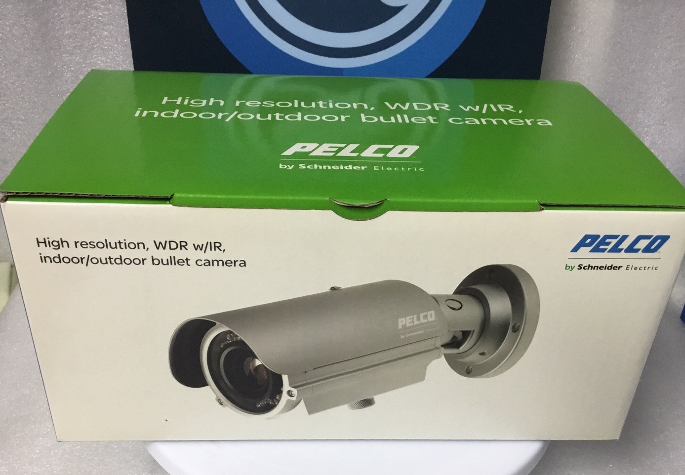 Pelco BU6-IRWV50-6 Security Color Camera 650TVL 6-50mm WeatherProof SN:1069 NEW!