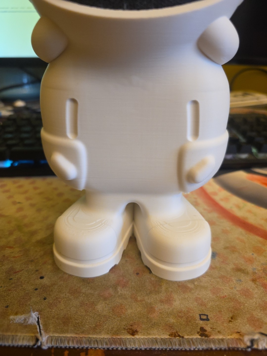 Google mini holder 3d printed Astronaut