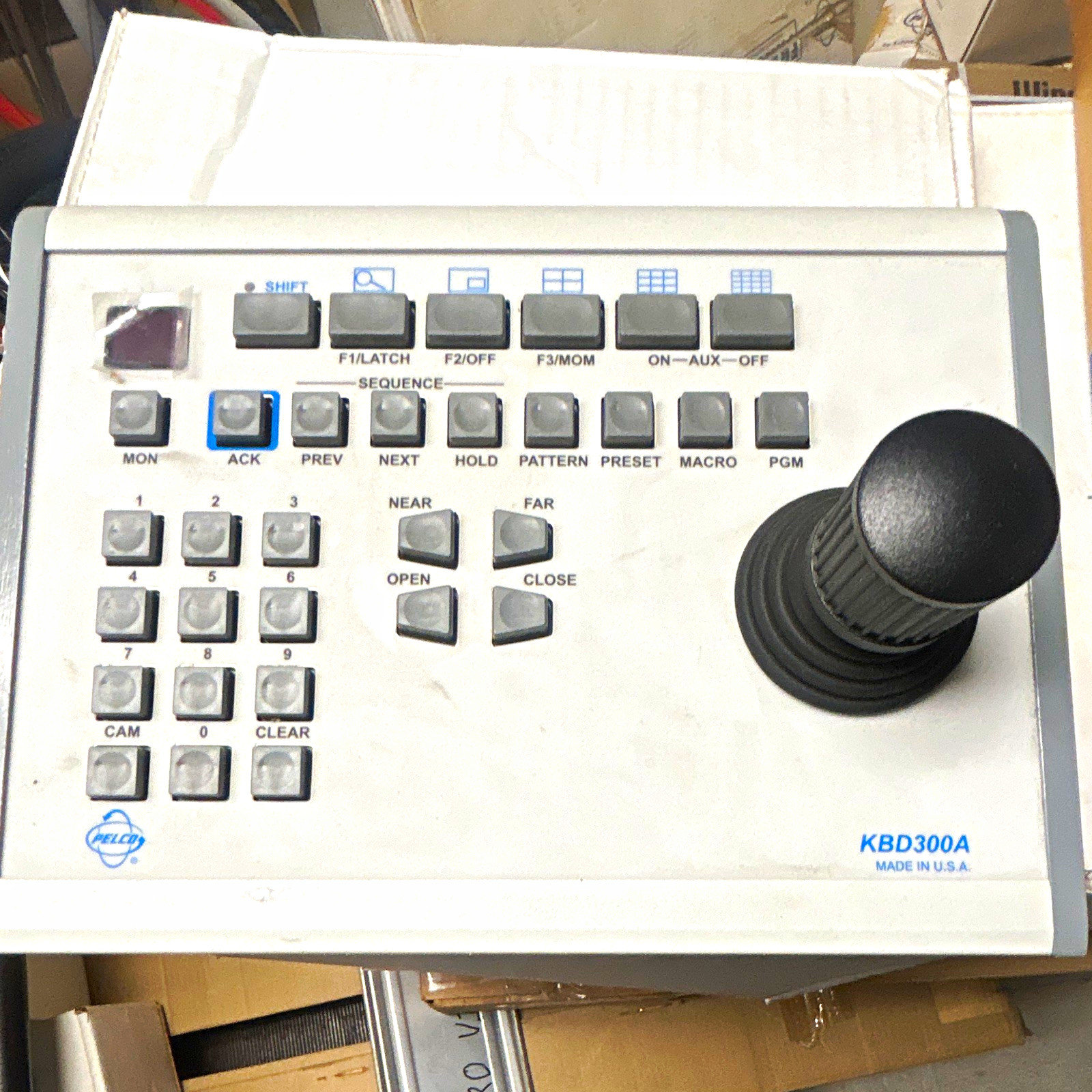 Pelco KBD300A CCTV PTZ Joystick Controller Keyboard, Wired, Beige