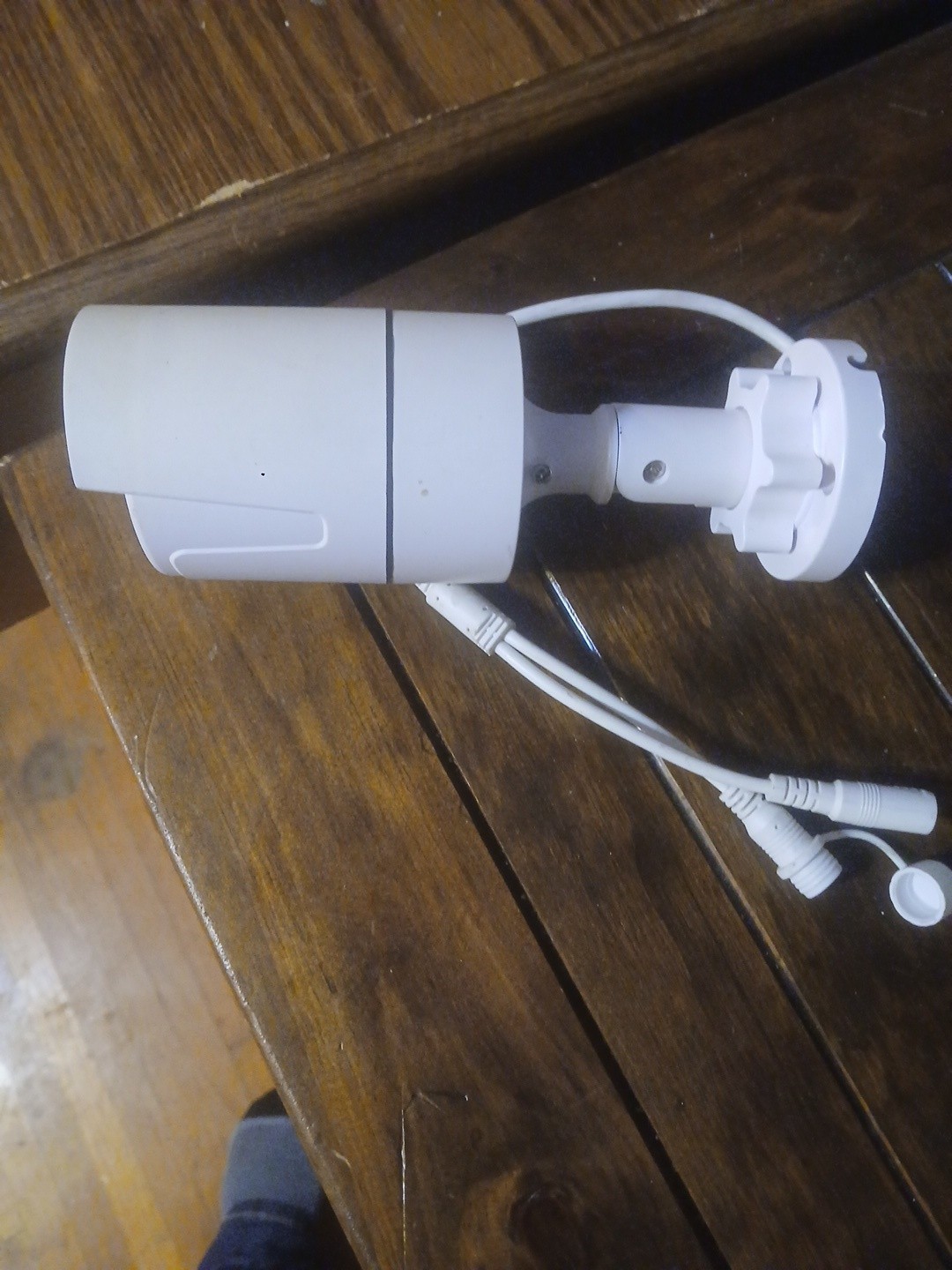 Lorex Lwu3720-c HD Security Camera – White