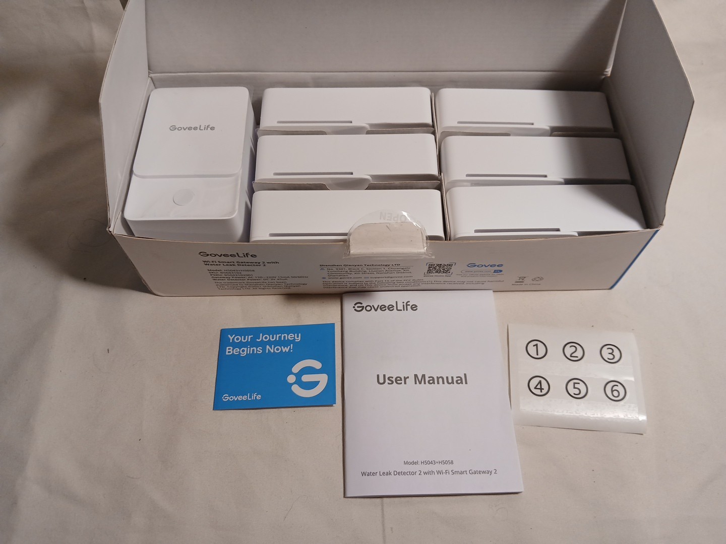 NEW OPEN GoveeLife Wi-Fi Smart Gateway 2 with Water Leak Detector 2 (1+6 Pack)