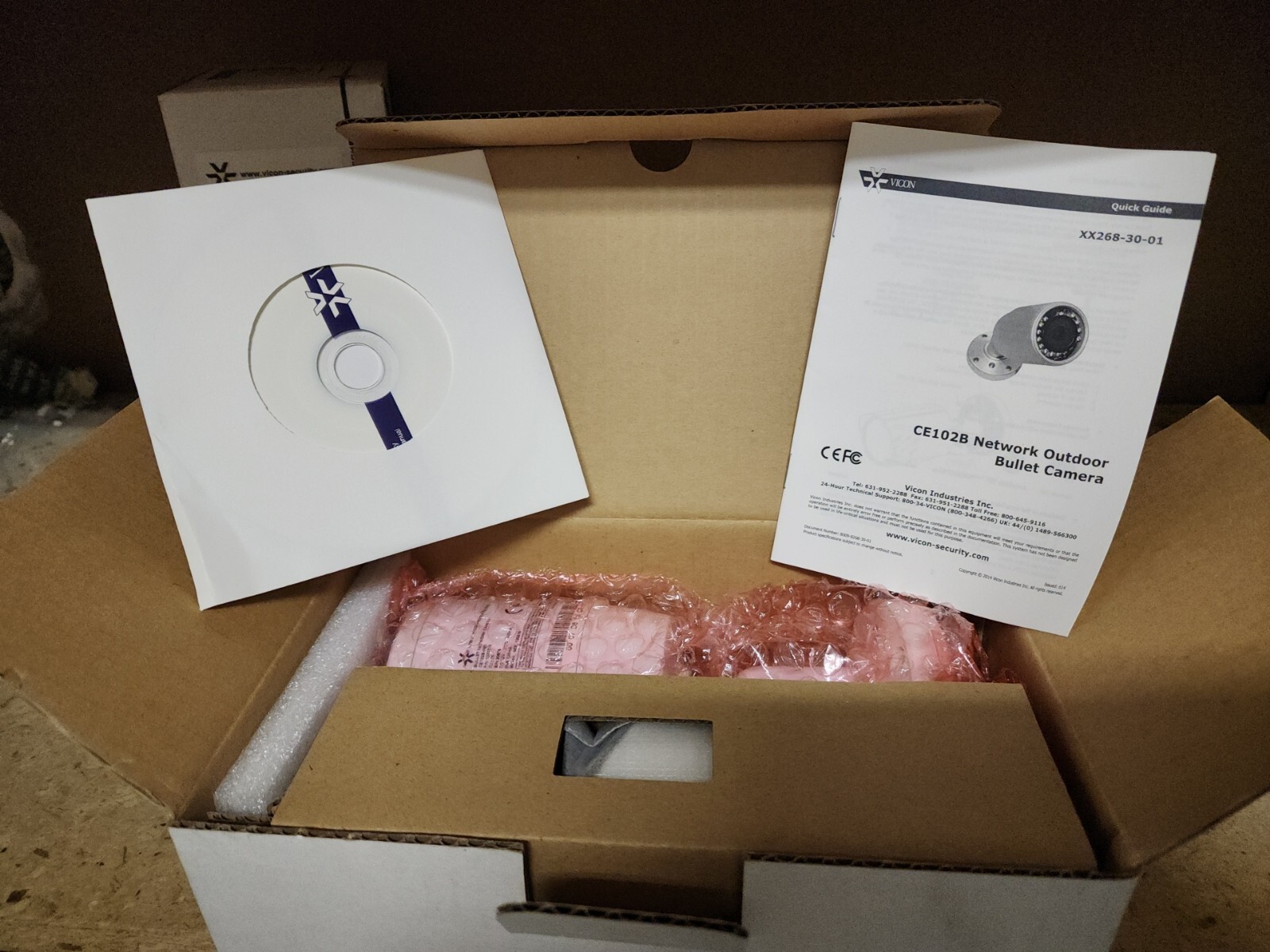 Vicon Network IP Outdoor Bullet Camera : CE102B-NIR H.264 1080p Day/Night IR Cam