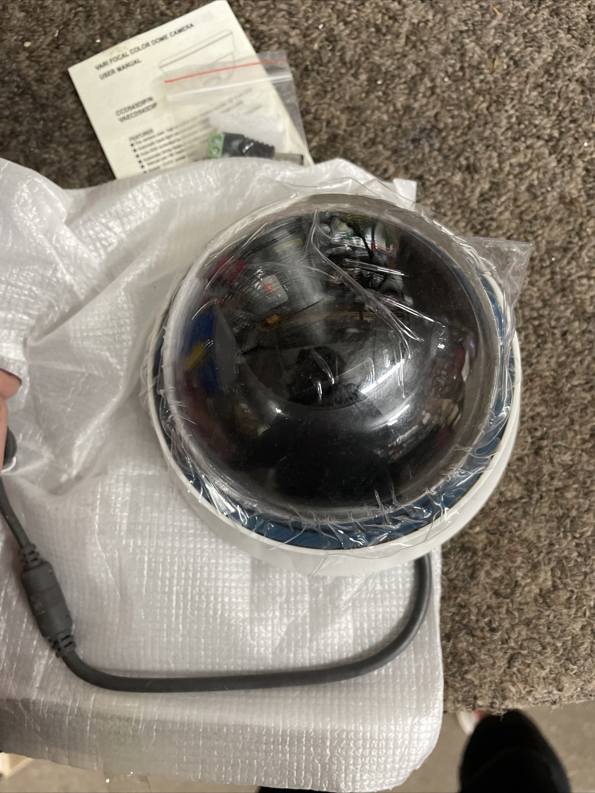 Capture CCD543DIN 2.8-10mm Variable focus dome camera