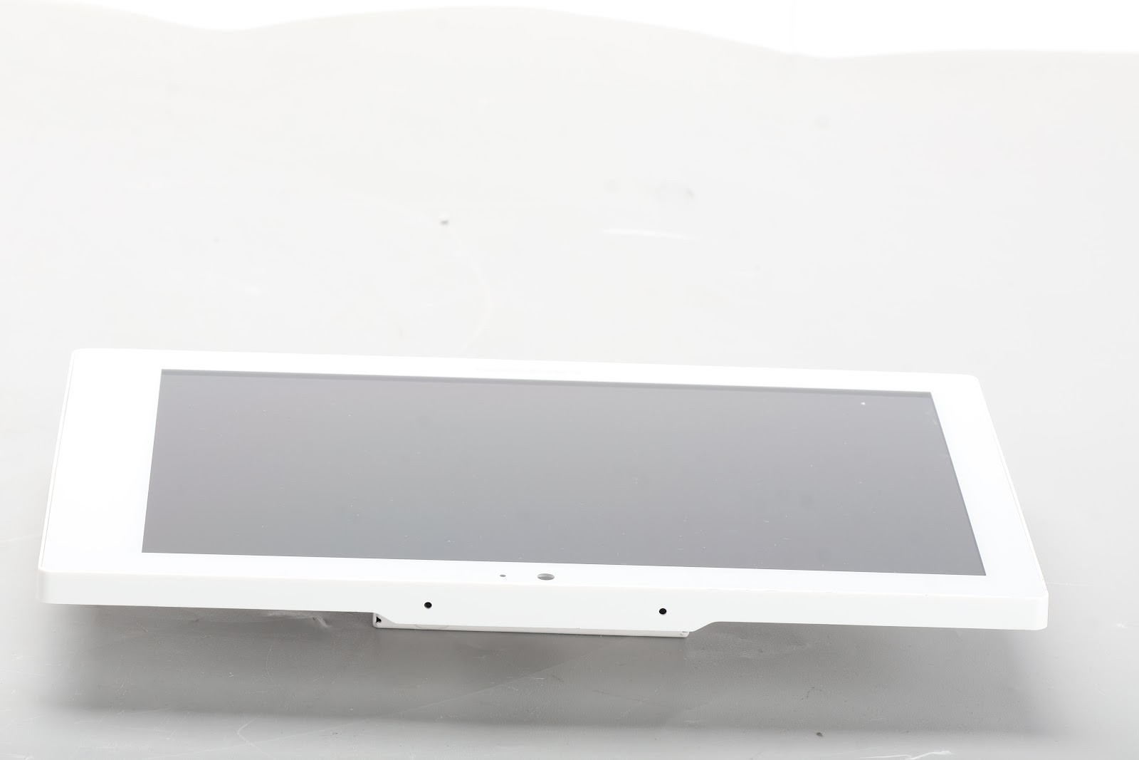 Crestron TSW-1060 10.1″ Touchscreen White TSW-1060-W-S