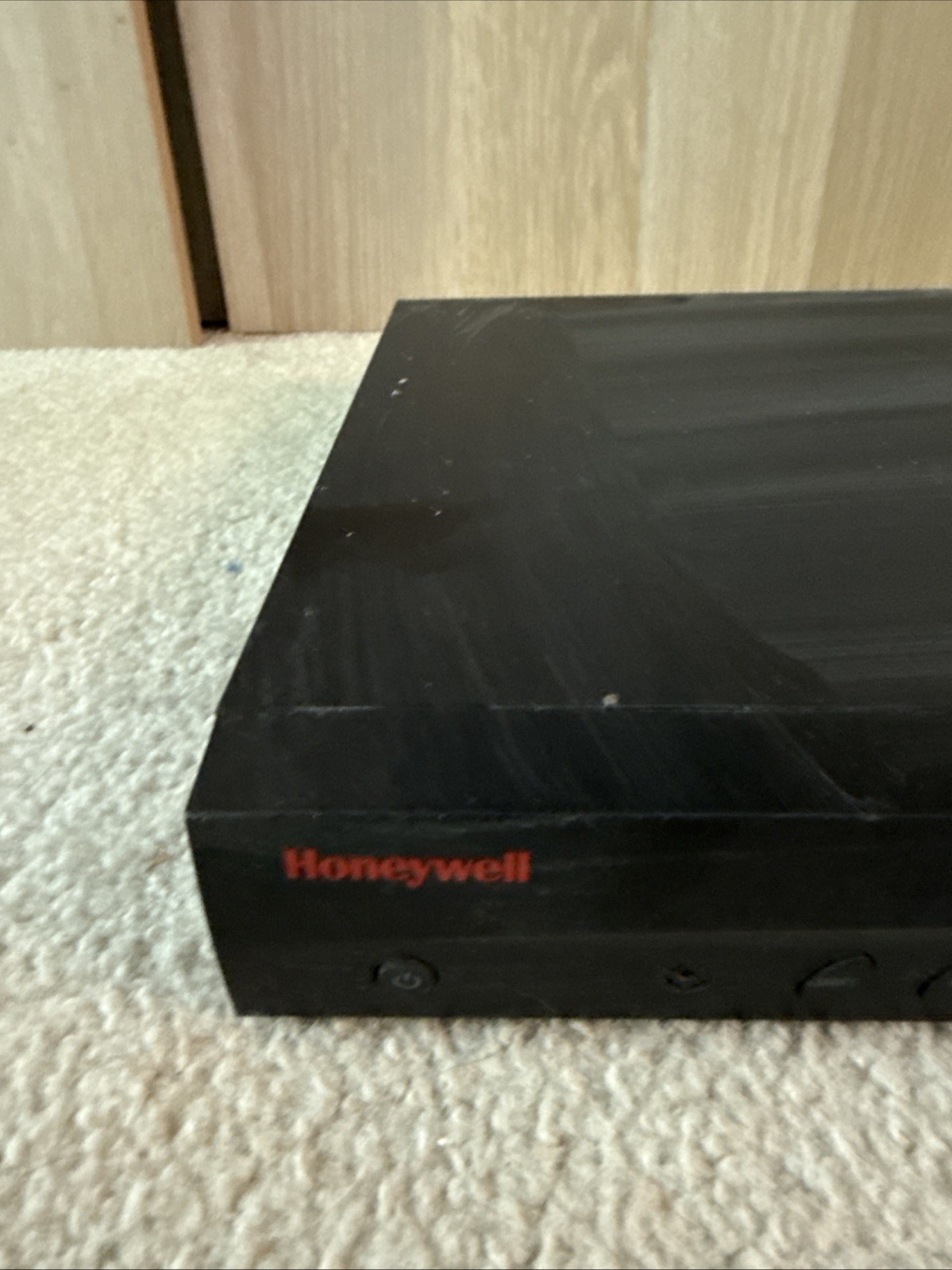 Honeywell HEN08122 NVR 8CH H.264 1080P 8 POE r791 No HDD