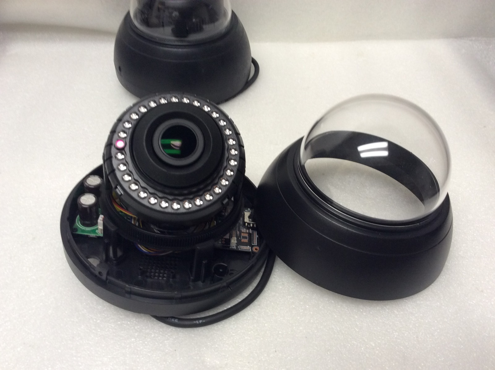 MNI LD72BI Indoor Dome 700TVL 2.8-12mm LEDs D/N Security Color Camera TESTED!