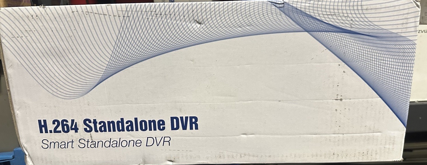 Versiton EL2-8H 8 Channel DVR Standalone System Digital Video Recorder NEW