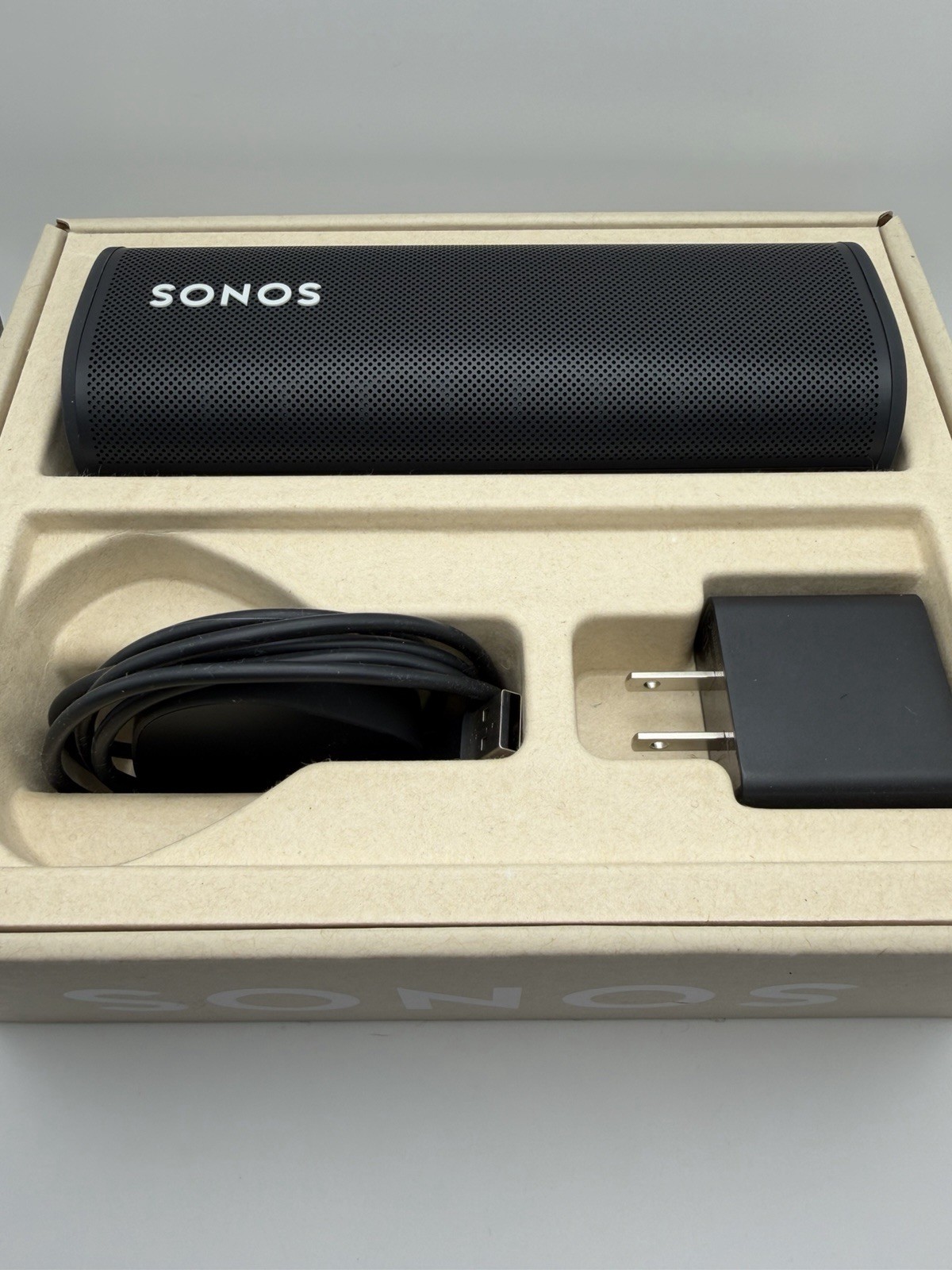 Sonos Roam Portable Smart Speaker Bundle Black Charging Stand Water Resistant