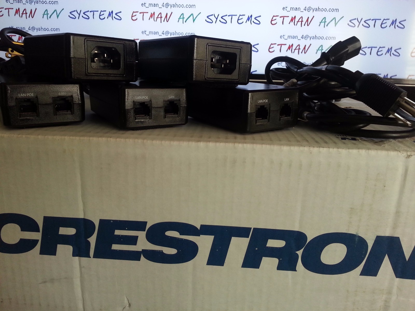 Crestron PWE-4803RU Power over ethernet 100Mb 802.3af POE injector 48V 0.35A