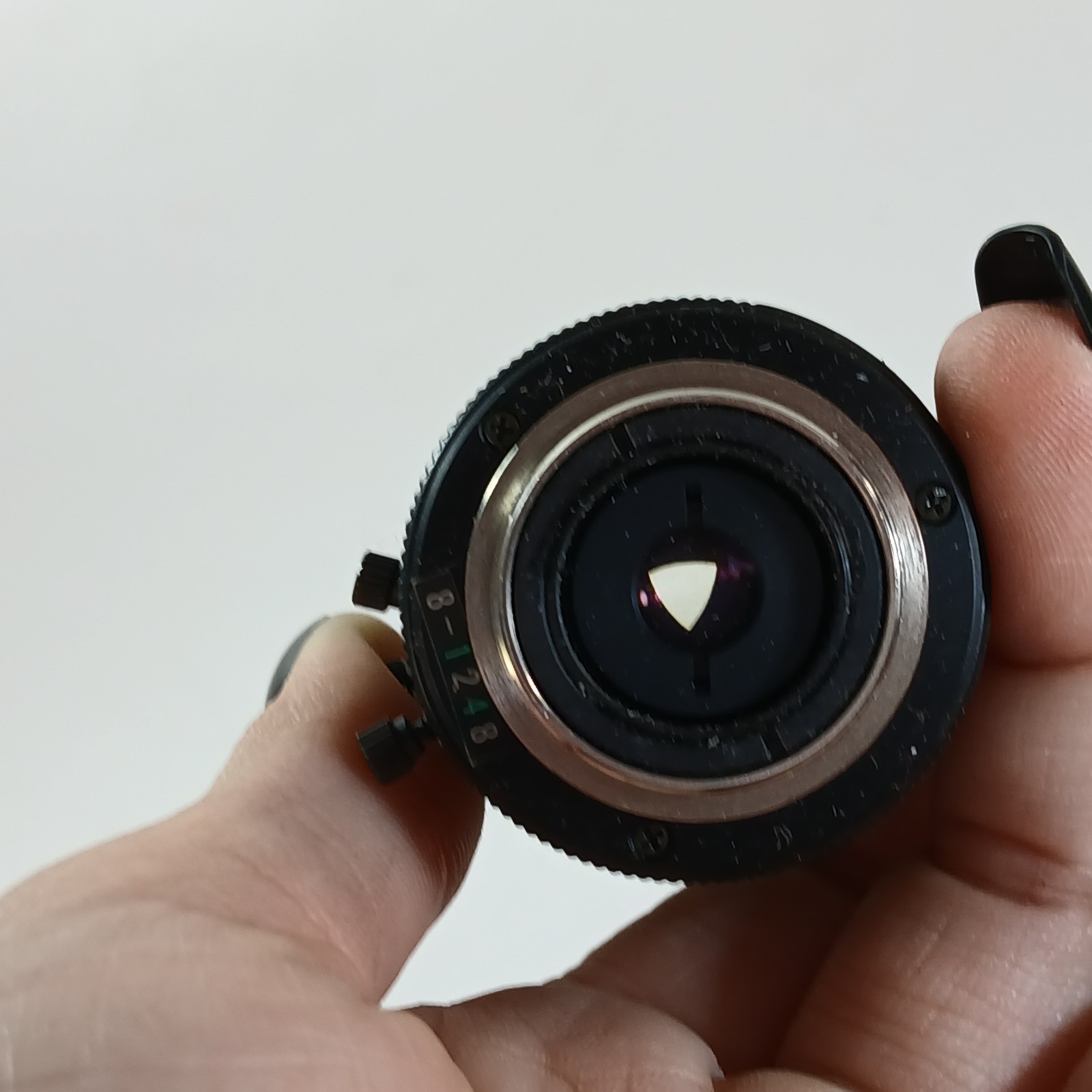 Pelco Camera Lens for CCTV F1.8 4-10mm