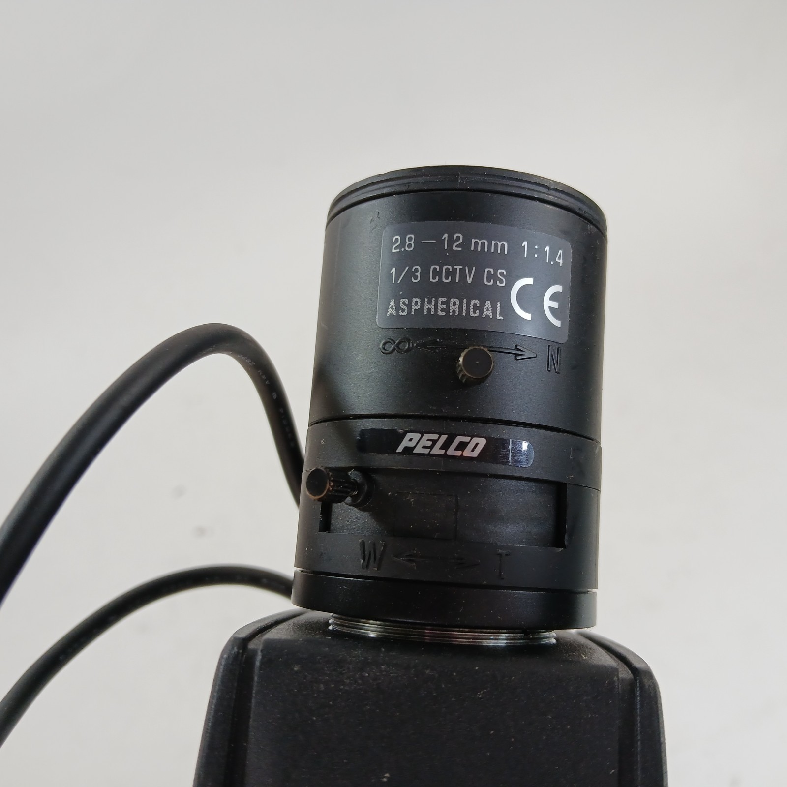 Pelco CCC1300H-2 Security Camera CCTV