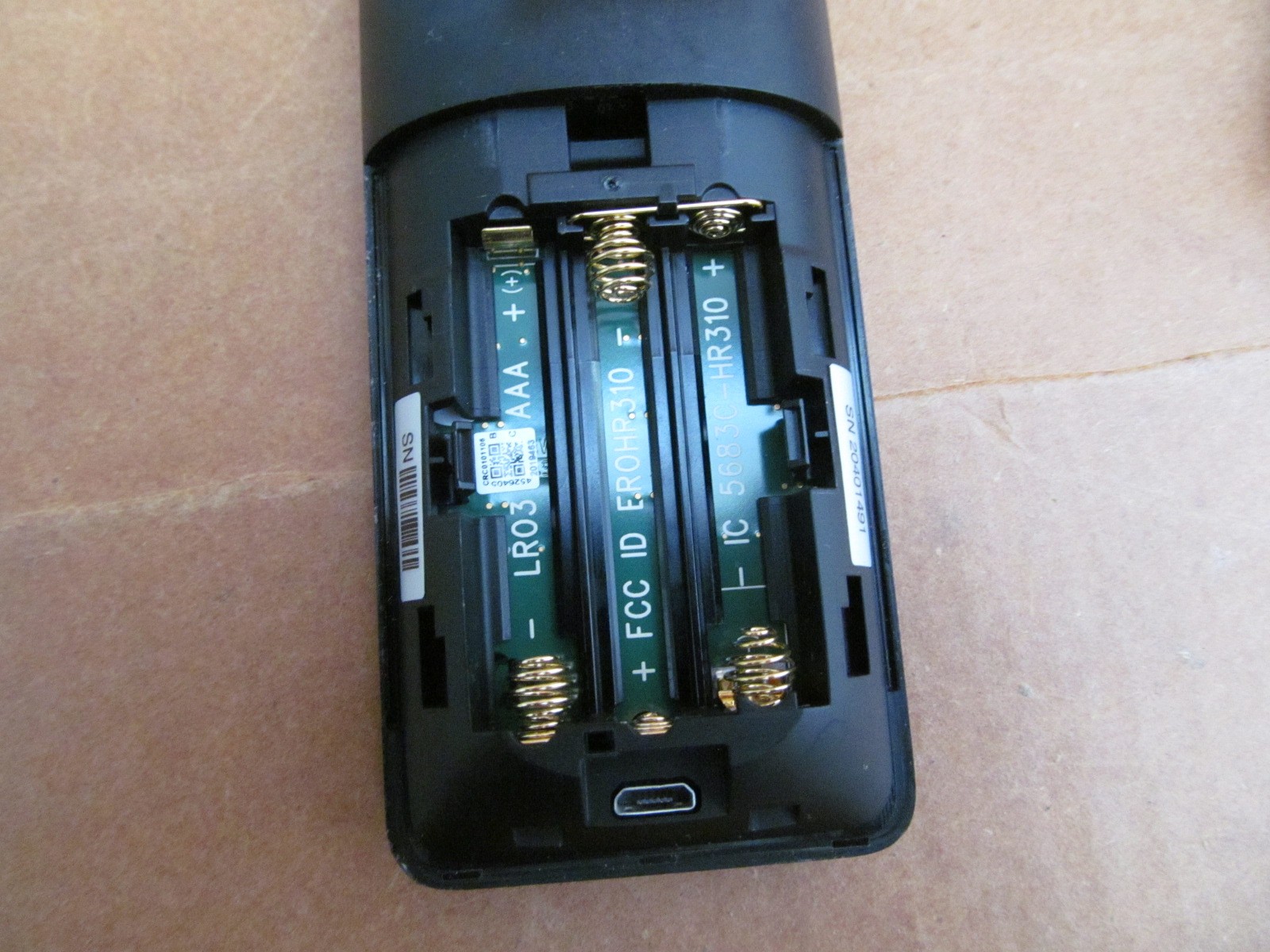 Crestron HR-310 Handheld Remote Control Black (Master Bath)