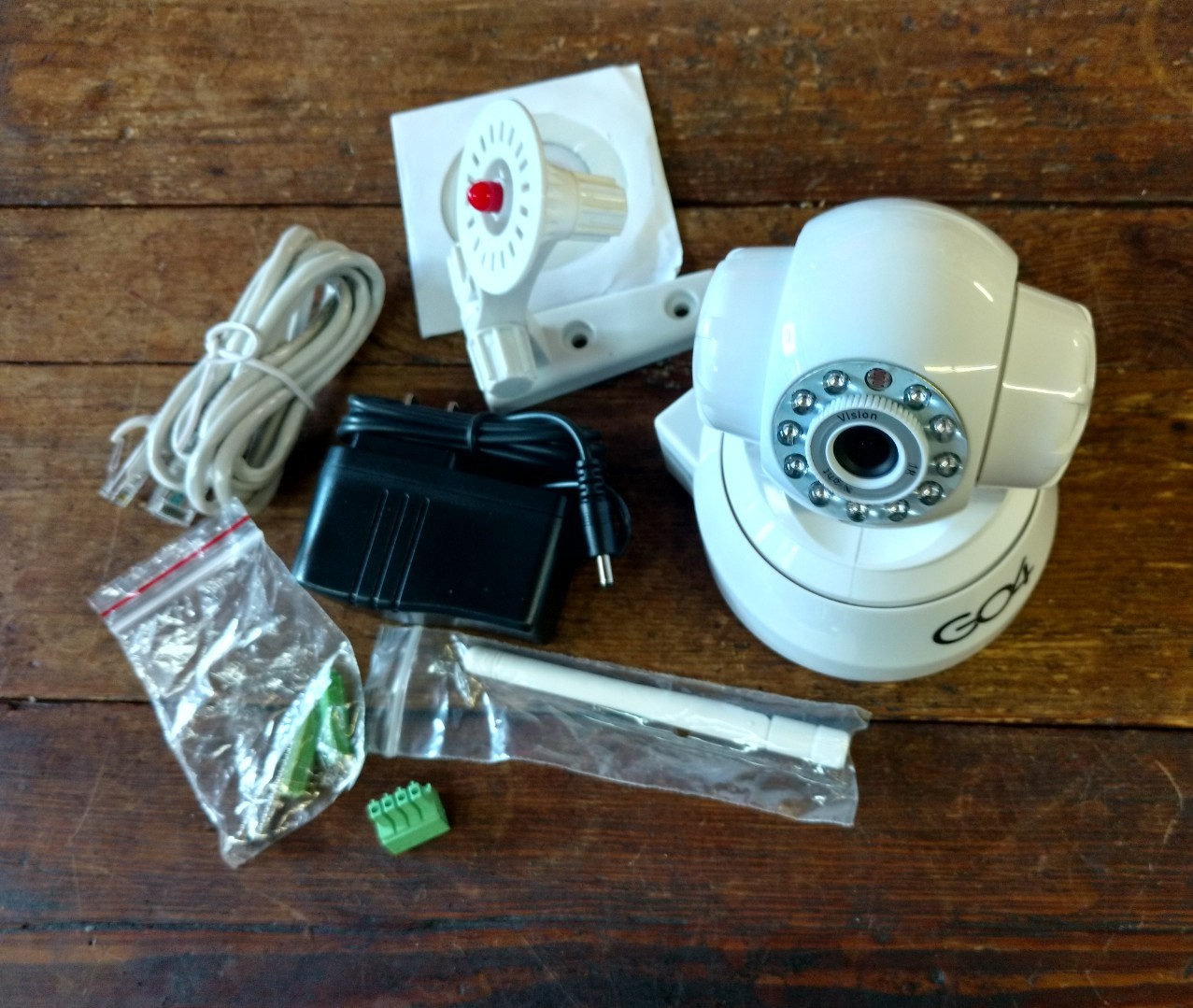 VEGA I1 EYE ONE 1/4″ CMOS M-JPEG NETWORK CAMERA NEW