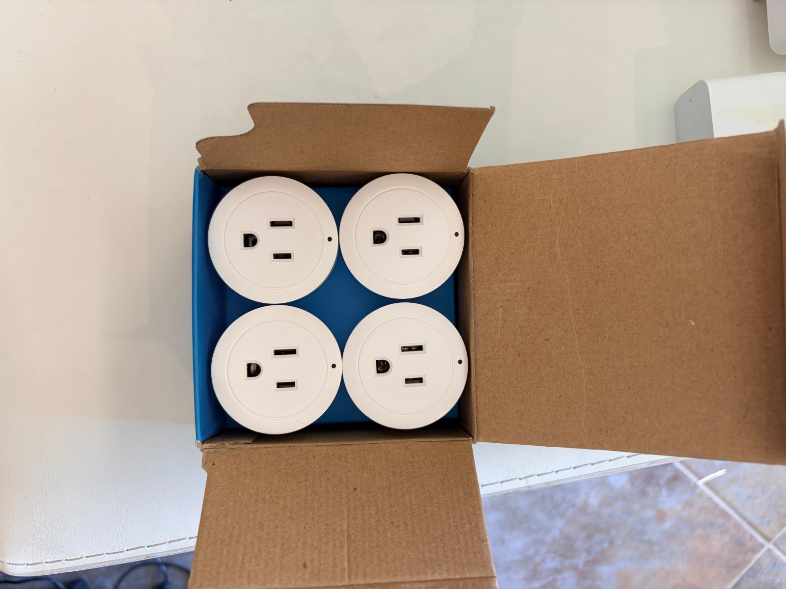 ULTIMATE Smart Home Starter Lot: Mesh WiFi, Camera, Alarms, 10x Plugs, 3x Bulbs
