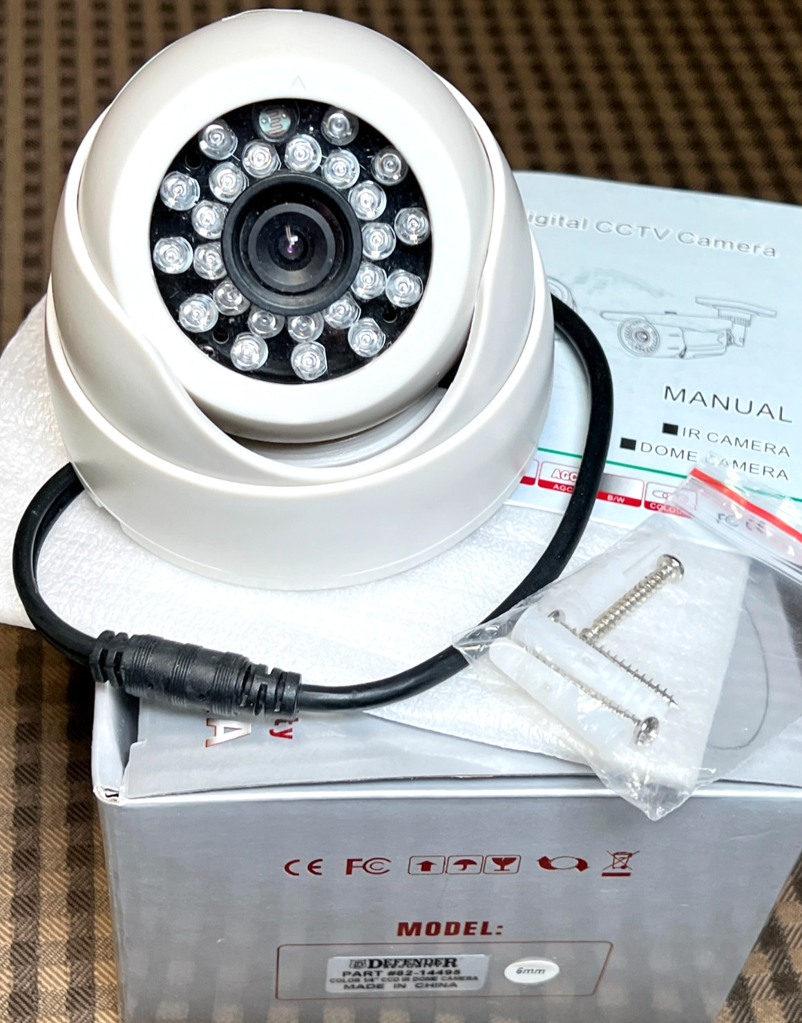 NEW! Defender Security #82-14495 Color 1/4″ CCD IR Dome Video Camera 6mm