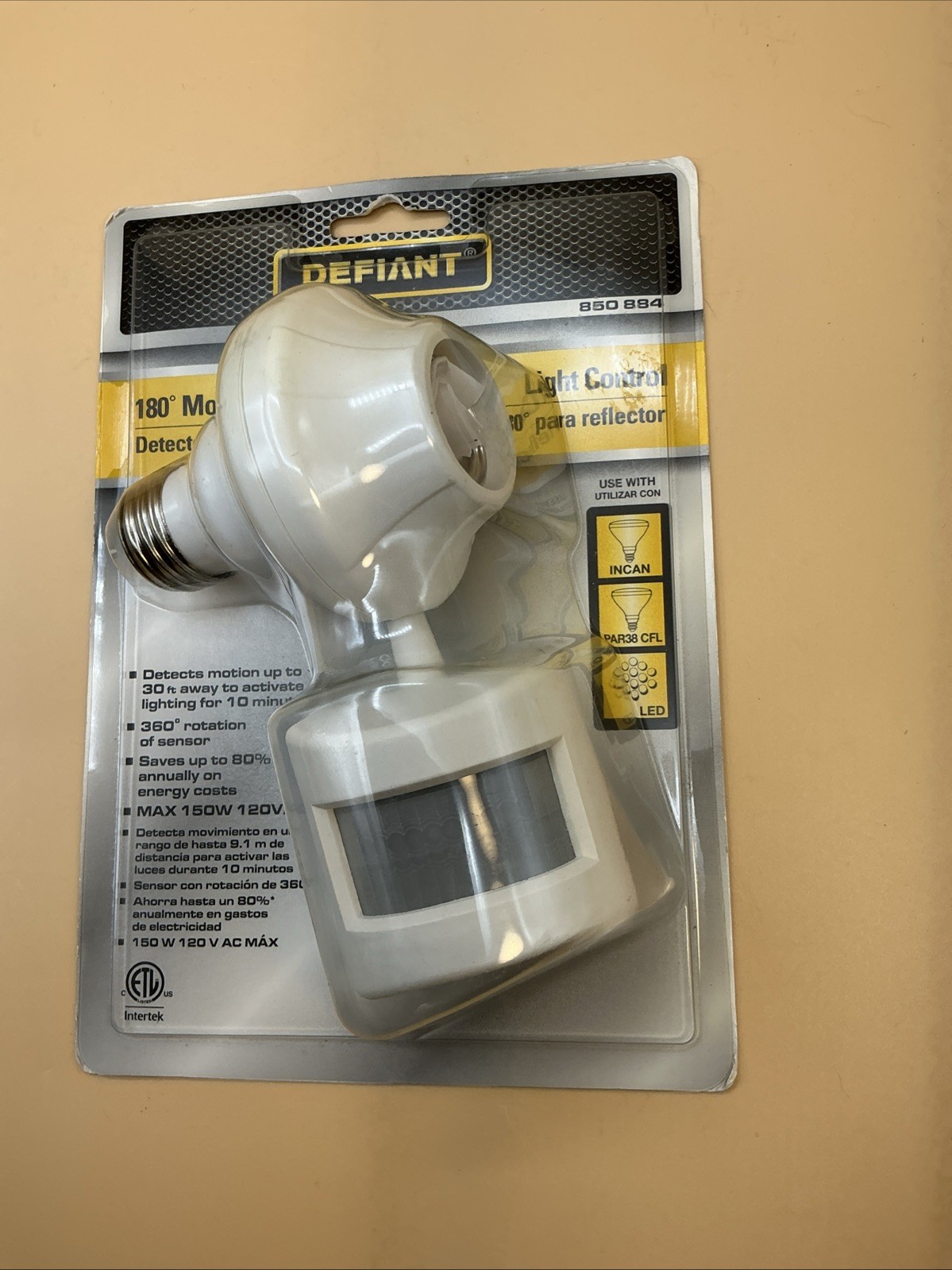 Defiant 180 ° Motion Sensor Light Control, Easy To Install, Just Screw- In