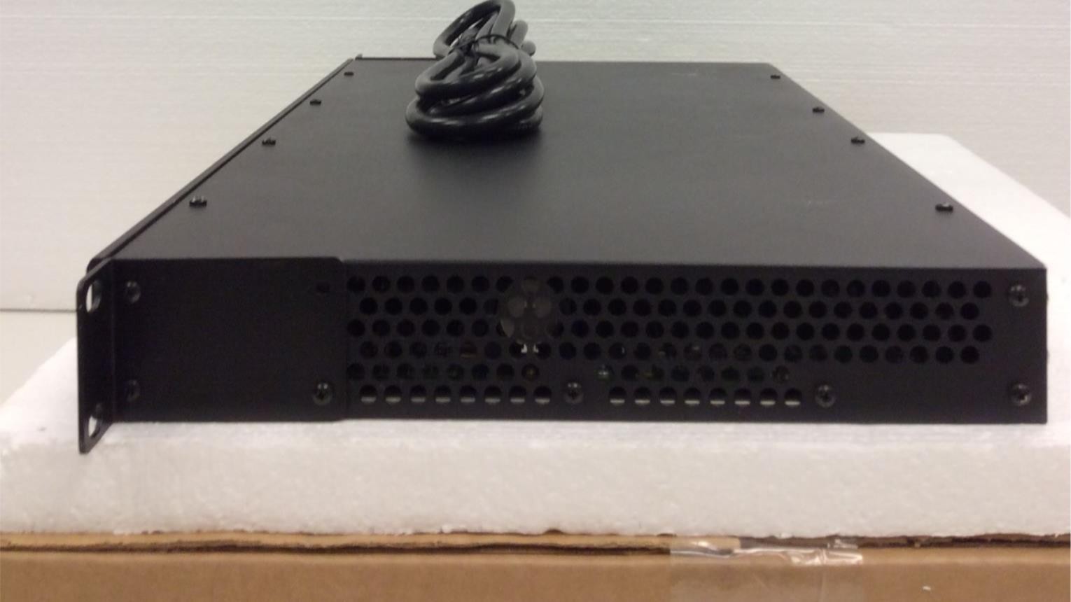 Crestron DMPS3-4K-150-C3 Digital Media Presentation System w/Power Cord WORKING