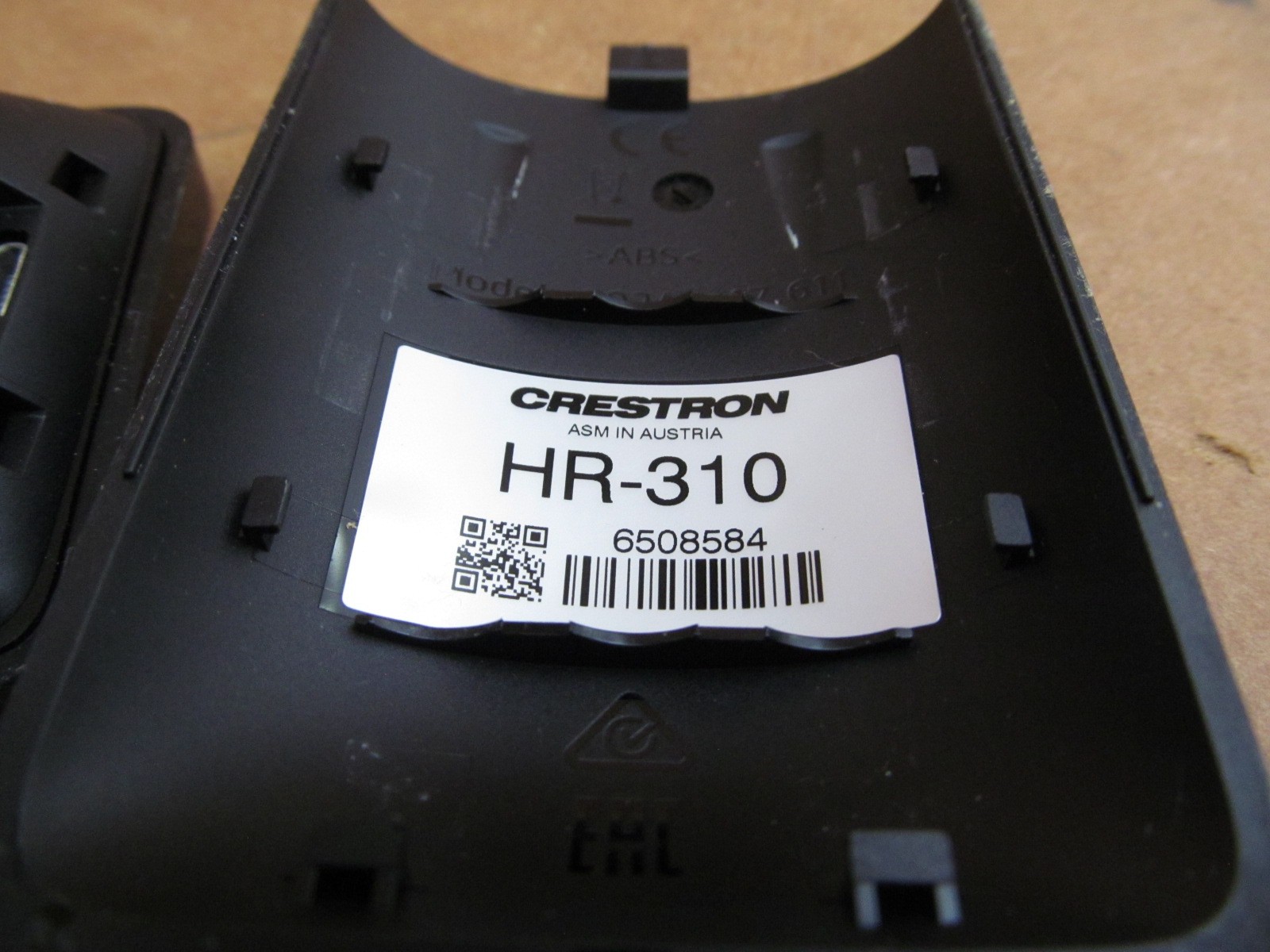 Crestron HR-310 Handheld Remote Control Black (Master Bath)