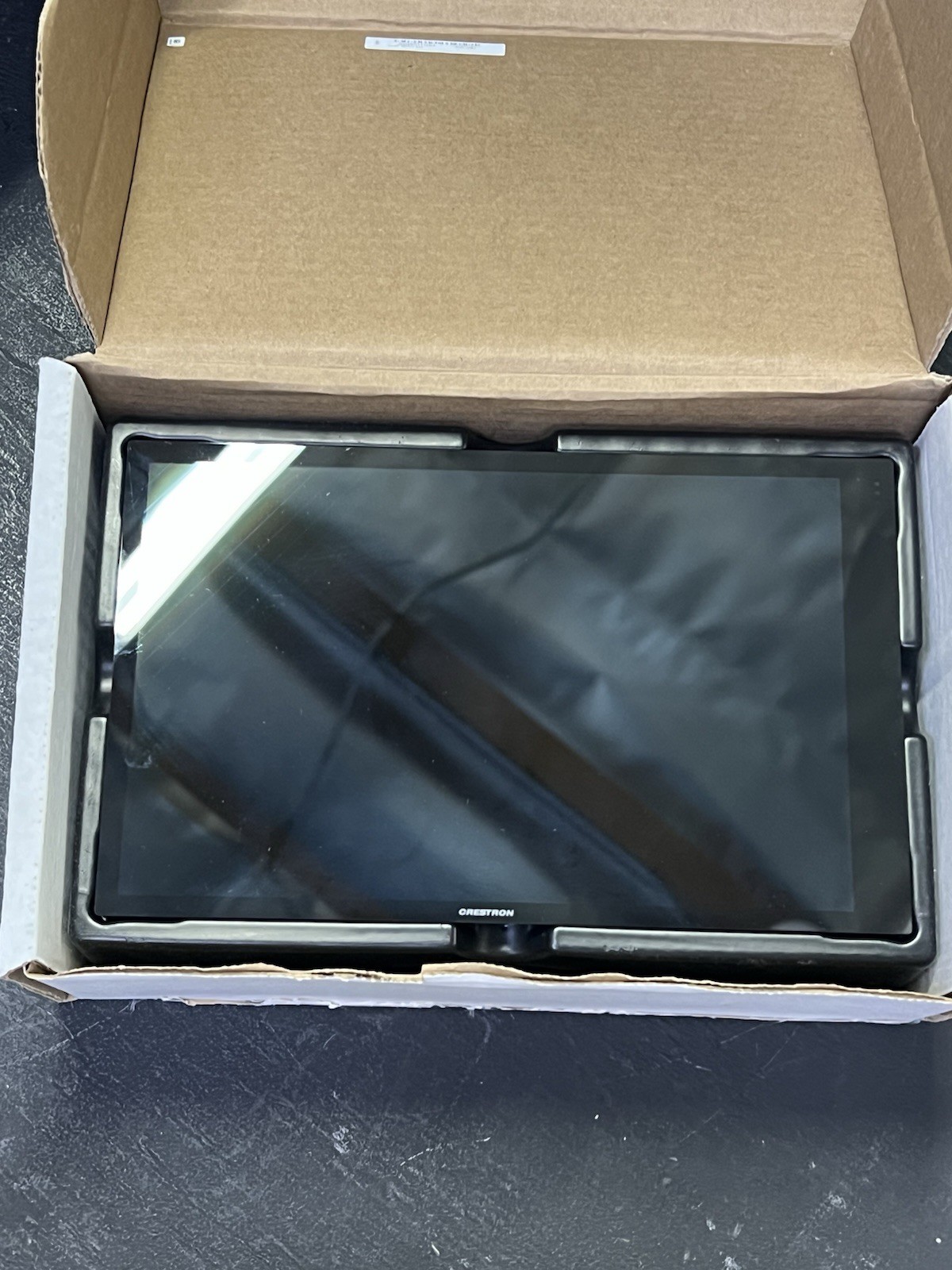 Crestron TSS-1070-B-S 10.1″ Room Scheduling Touch Screen Black