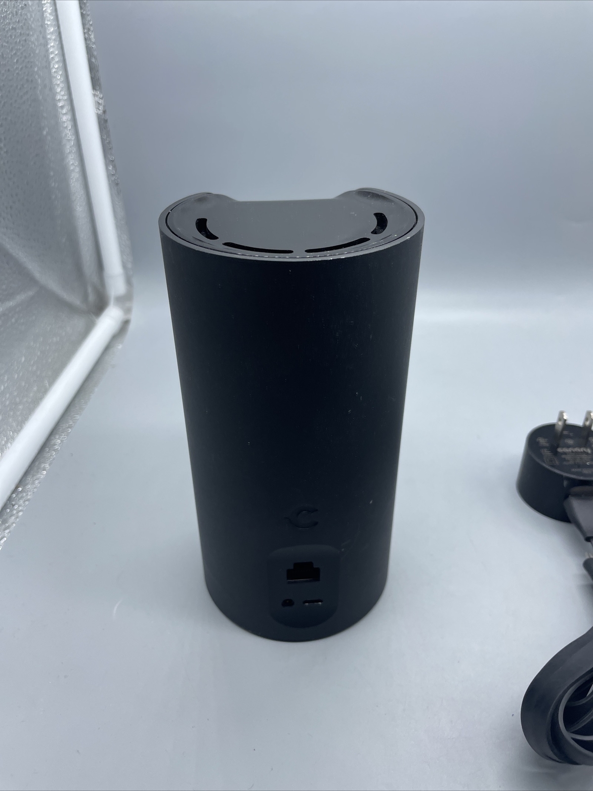 Canary, All-in-One Home Security Device, Network Security Camera Black, L24