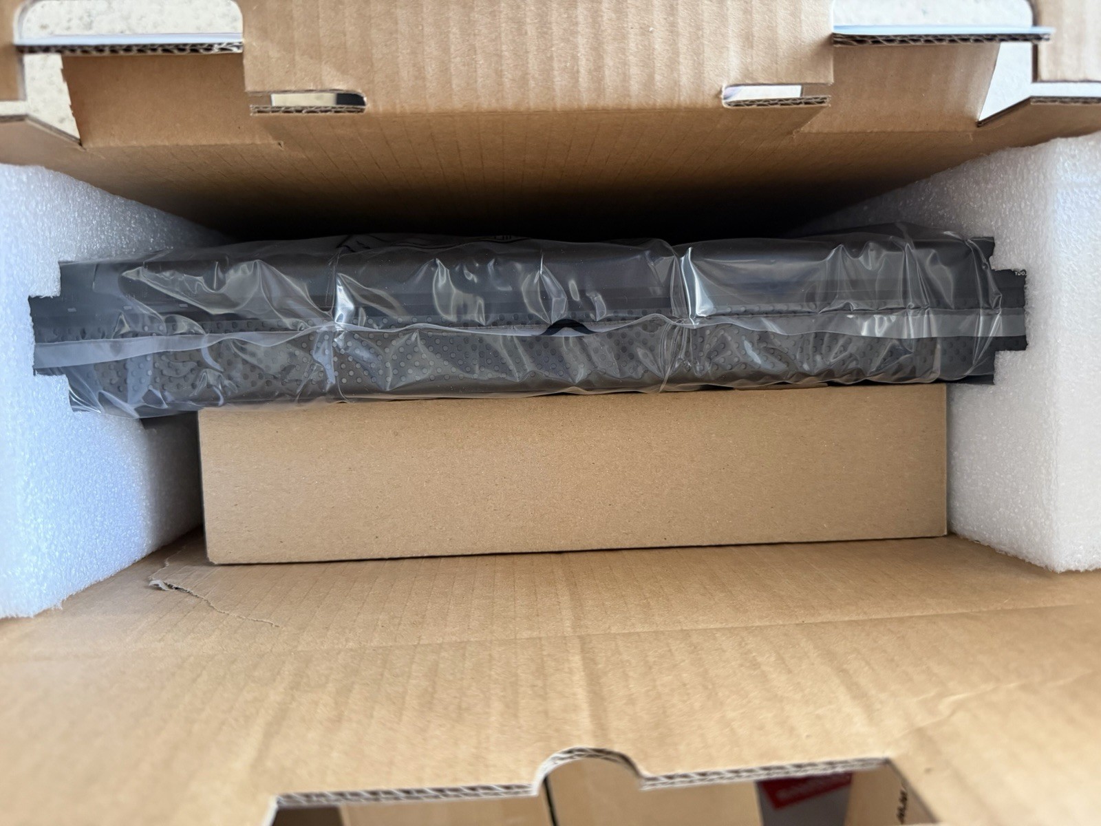 4K/8MP 16ch NVR Support 2HDD NVR2216-4KS3