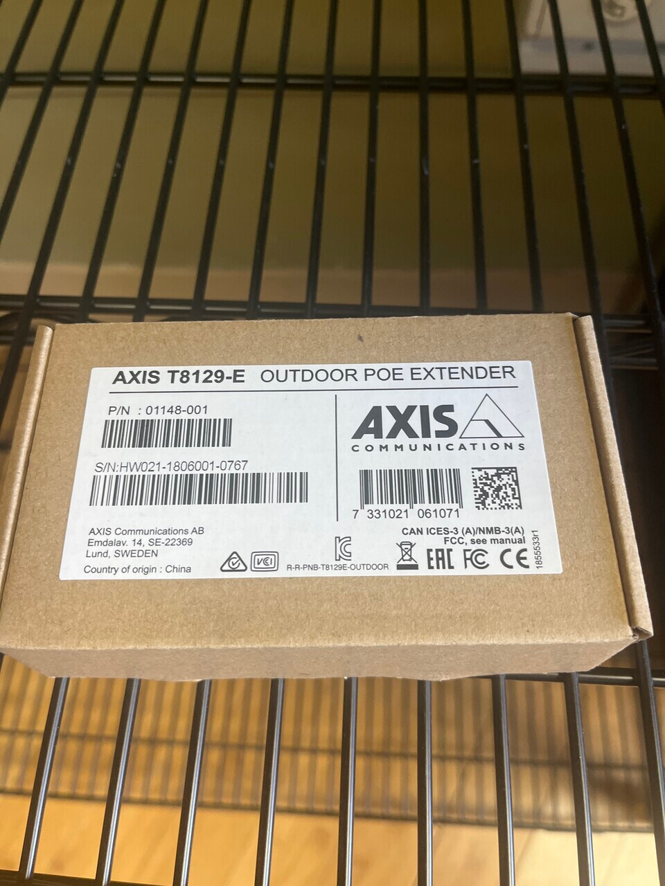 Axis T8129-E Outdoor POE Extender (01148-001)