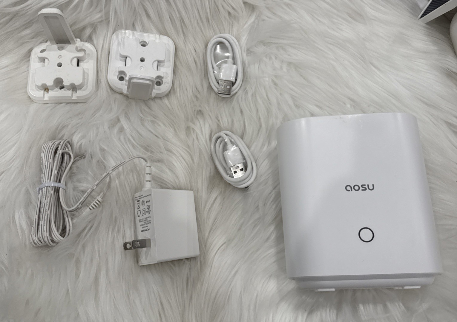 AOSU C9C3CA11SolarCam D1 Classic Kit, Solar Powered Wireless Security-2 Pc. Kit