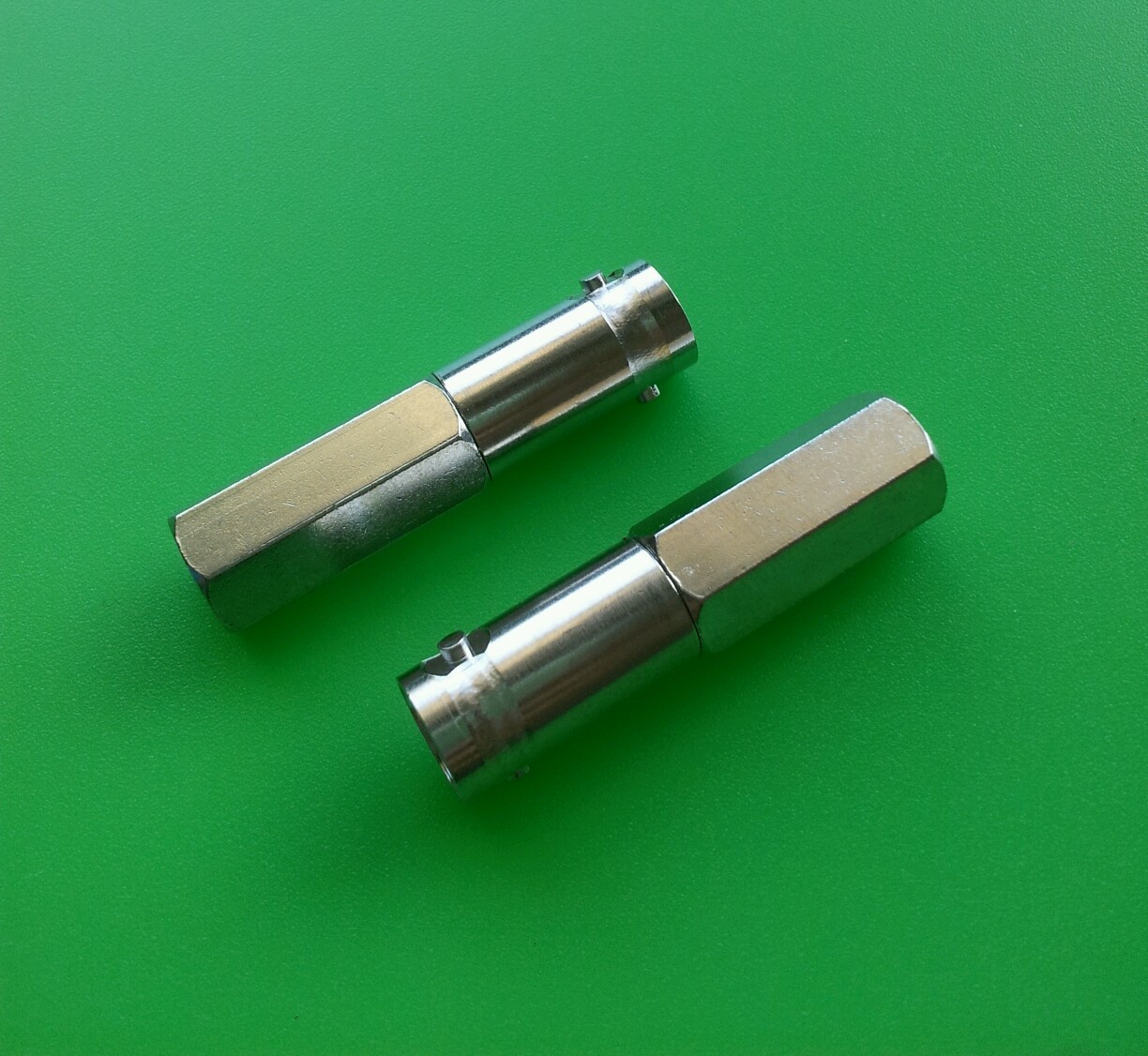 (10 PCS) BNC Female Twist-On For RG59 & RG62 – USA Seller