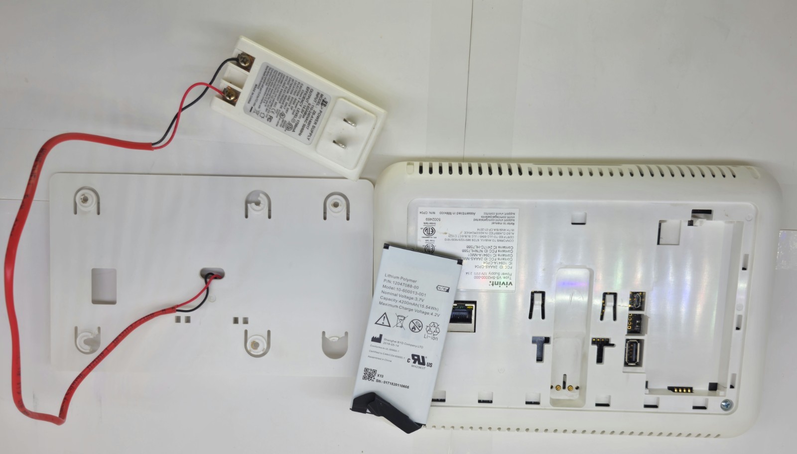 Vivint Smart Hub Control Panel CP04 VS-SH2000-000 Unlocked, Installation Ready