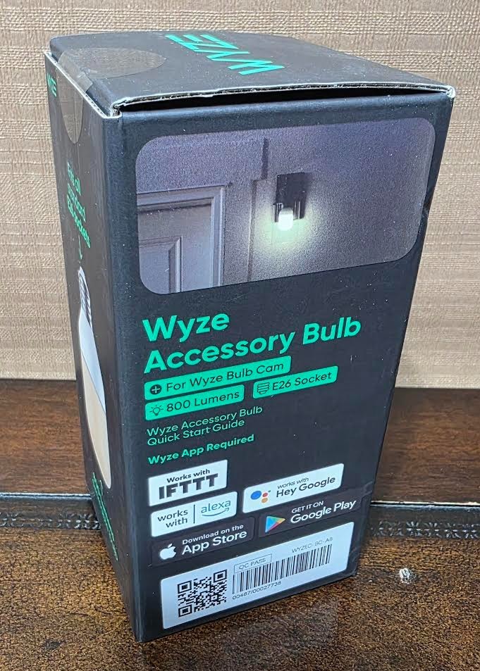WYZE Accessory Bulb for WYZE Bulb Camera E26 Socket / 800 Lumens / NEW Sealed