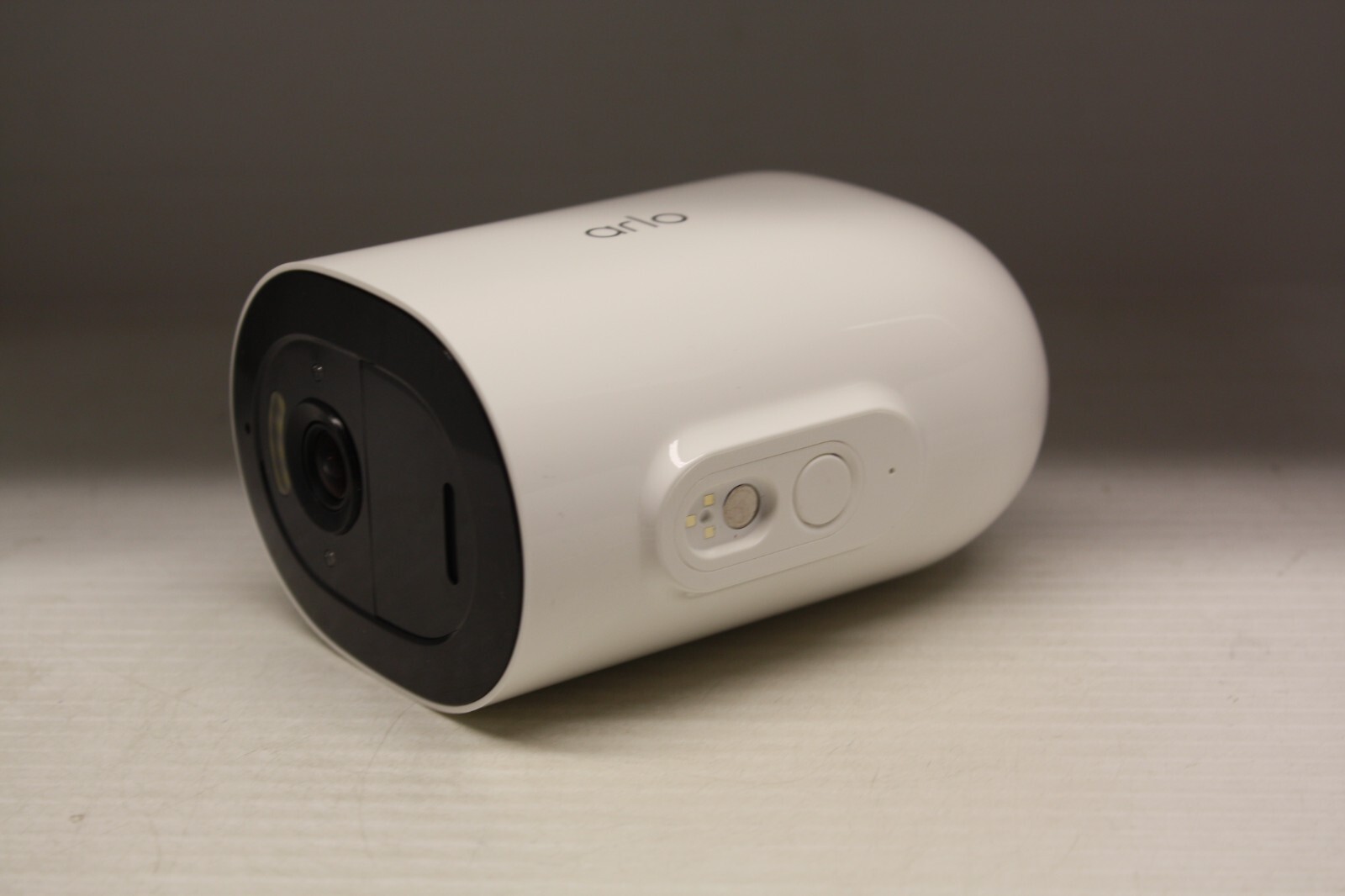 Arlo Go 2 HD Security Camera (VML2030) GSM Unlocked – White – Unit Only