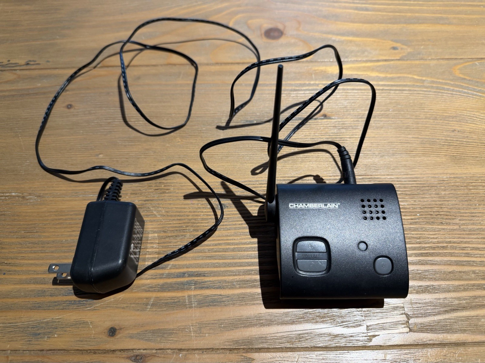 Chamberlain CWA2000 Wireless Motion Alert System BASE ONLY NO SENSOR