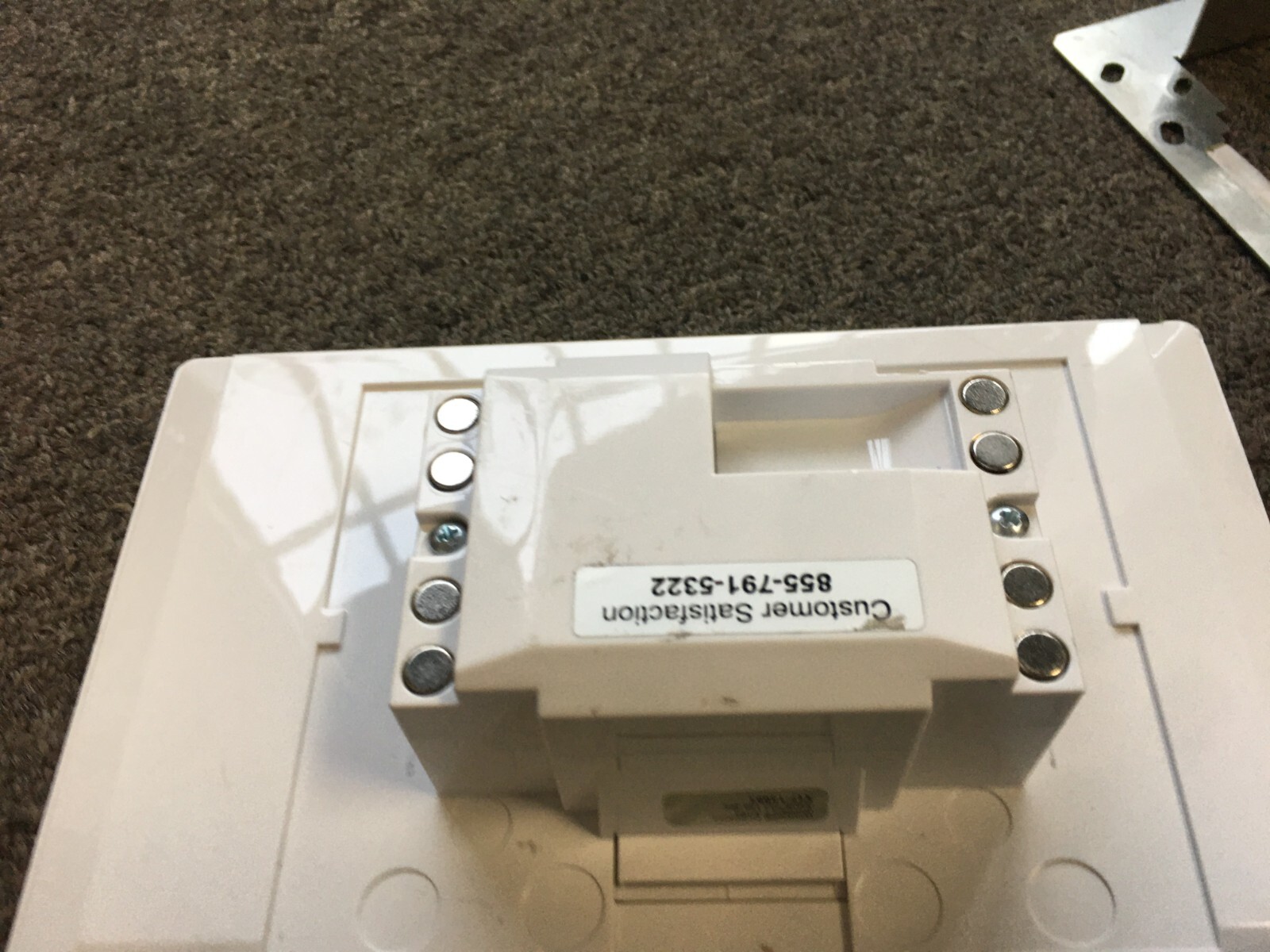 Crestron TSW-750-W-S Touchscreen Embedded 7″ P/N 6505655 w/wall mount