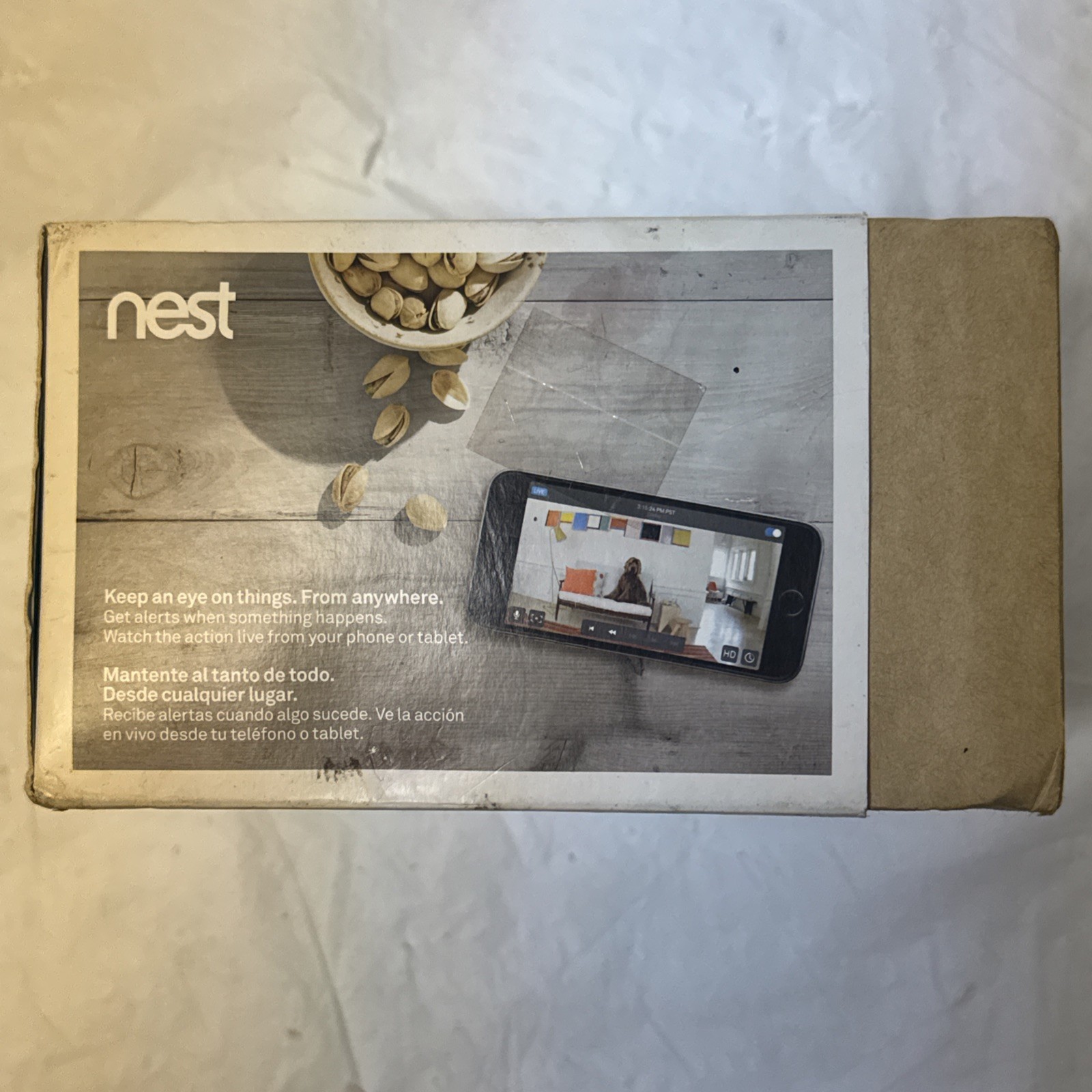 Google Nest Cam Indoor Security Plug-in Wi-Fi Camera NC1102ES A0005