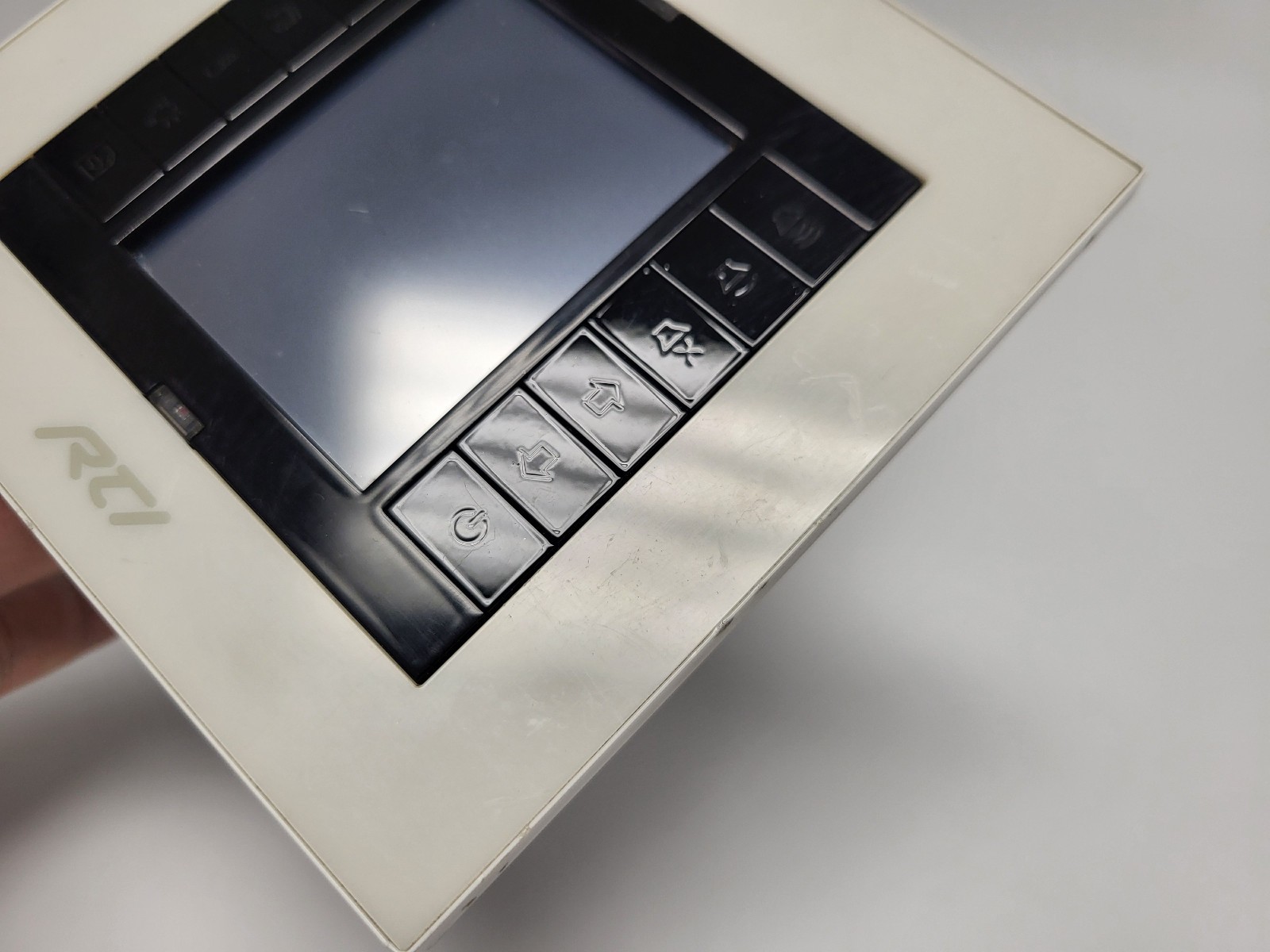 RTI KX2 In-Wall 2.8″ Touch Display Panel Home Controller, Ethernet, PoE
