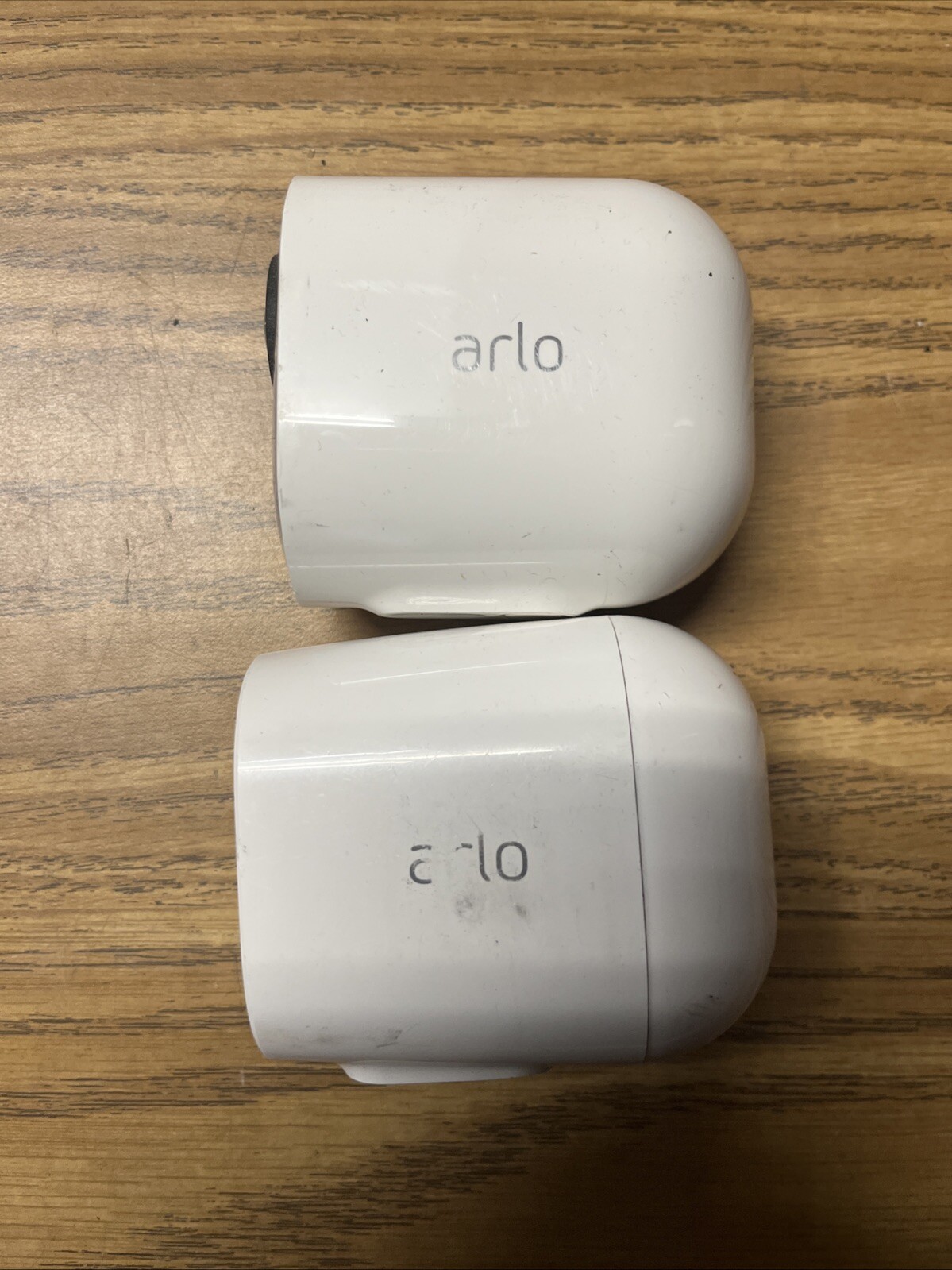 LOT 2 – Arlo Netgear VMC3020 HD Security Camera