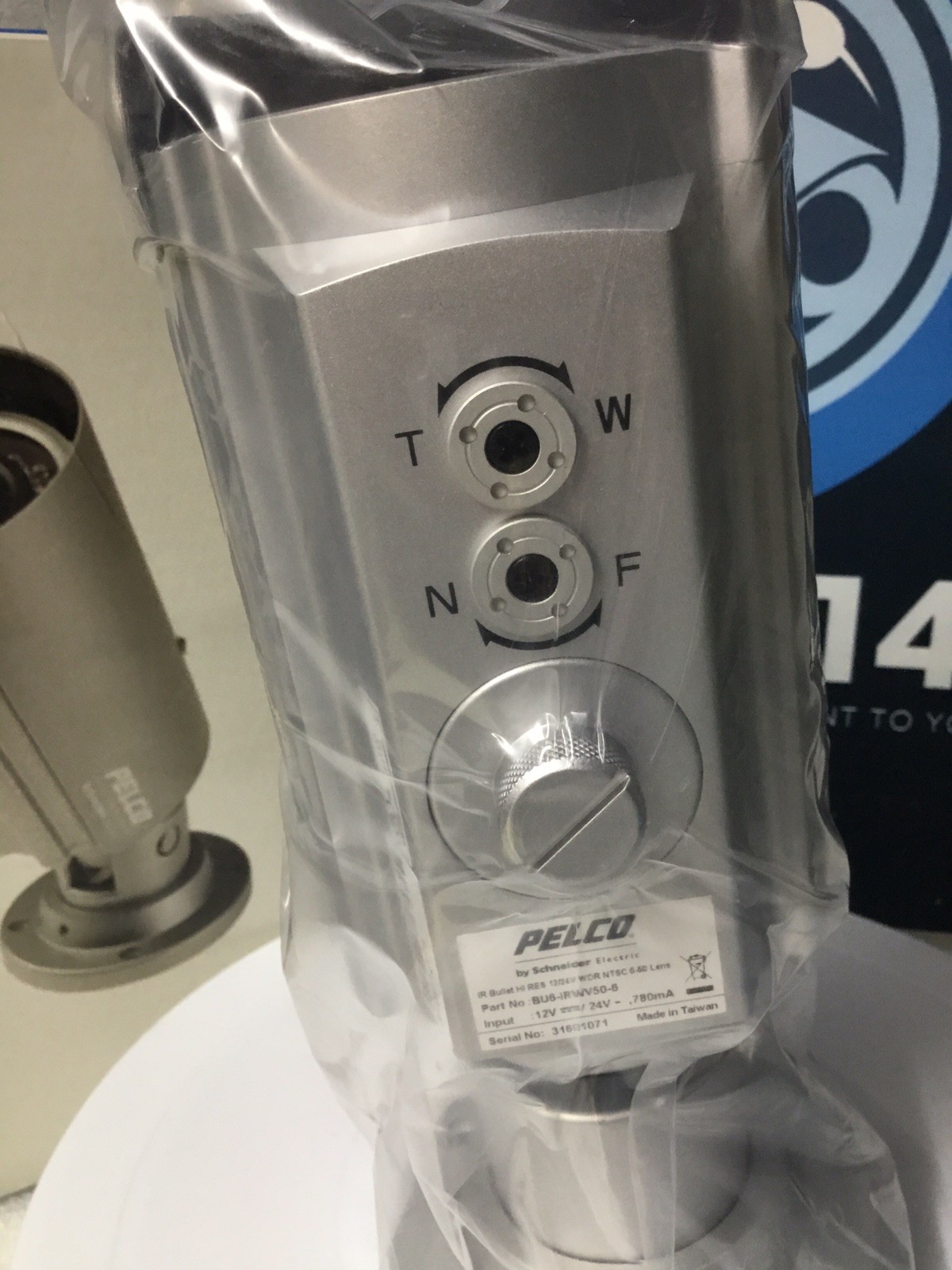 Pelco BU6-IRWV50-6 Security Color Camera 650TVL 6-50mm WeatherProof SN:1069 NEW!