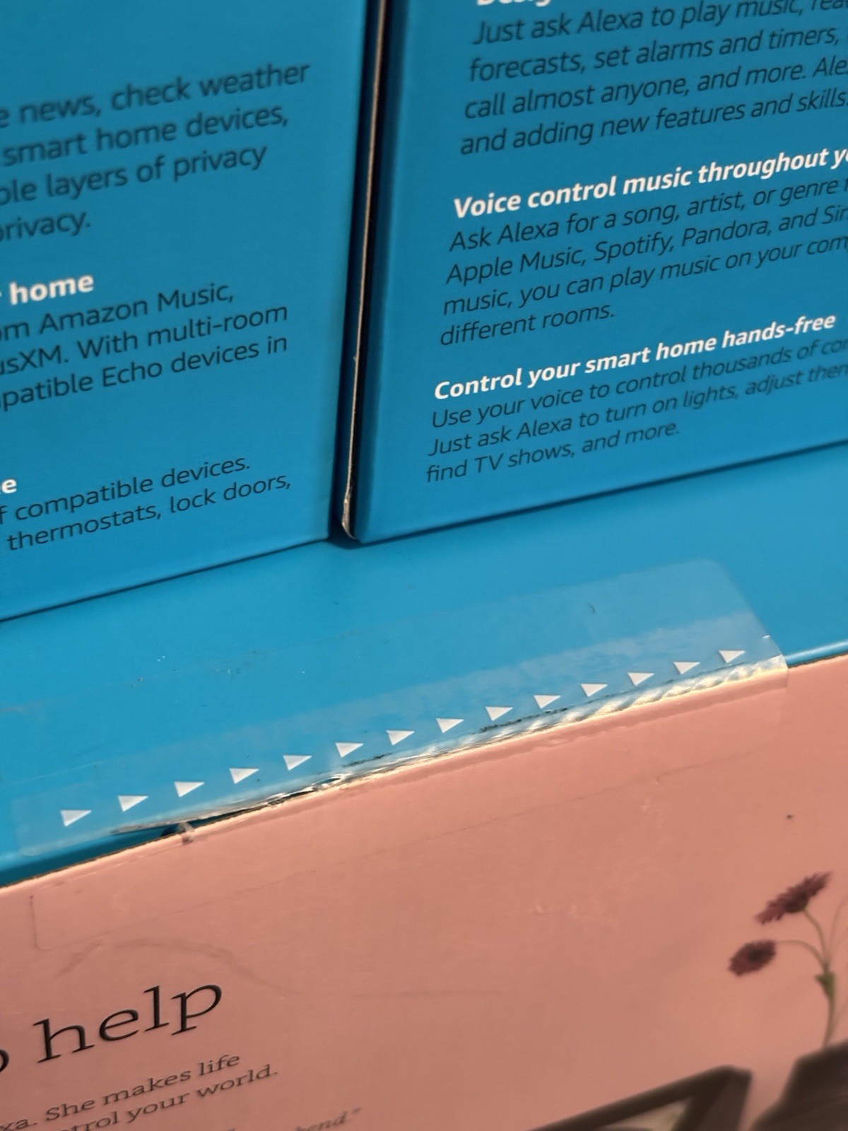 Echo Show 8 & 2 Echo Dot 3rd Generation Bunbdle of 3 BRAND NEW Fast Ship SEALED