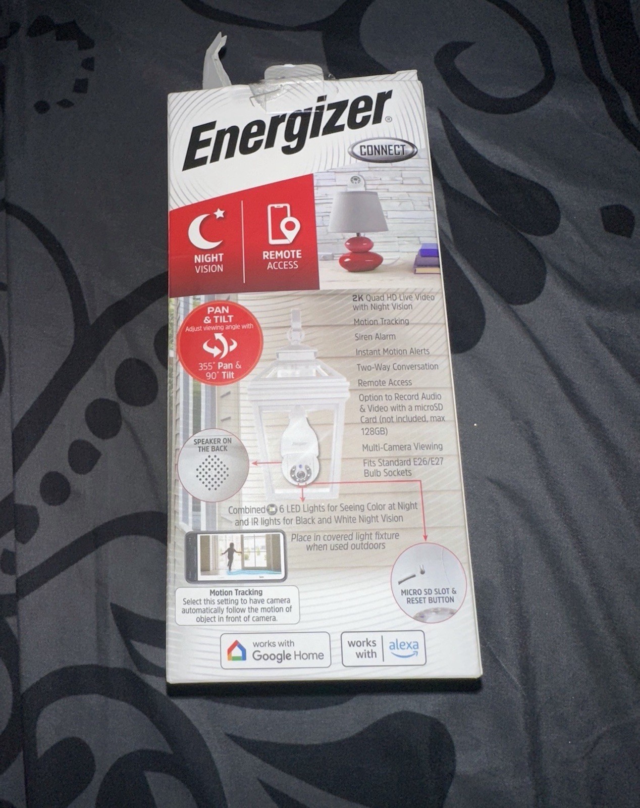 Energizer Smart Wi-Fi Indoor Outdoor Bulb Socket P/T Camera