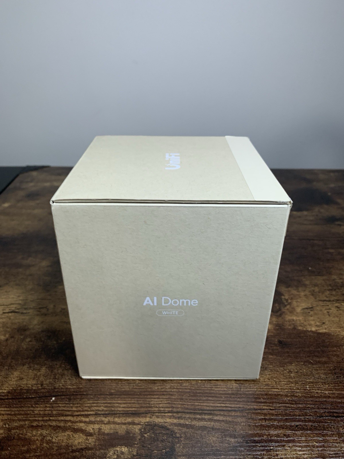 Ubiquiti Unifi AI Dome Camera – UVC-AI-Dome-W – NEW IN-BOX, 4K, POE Sealed White