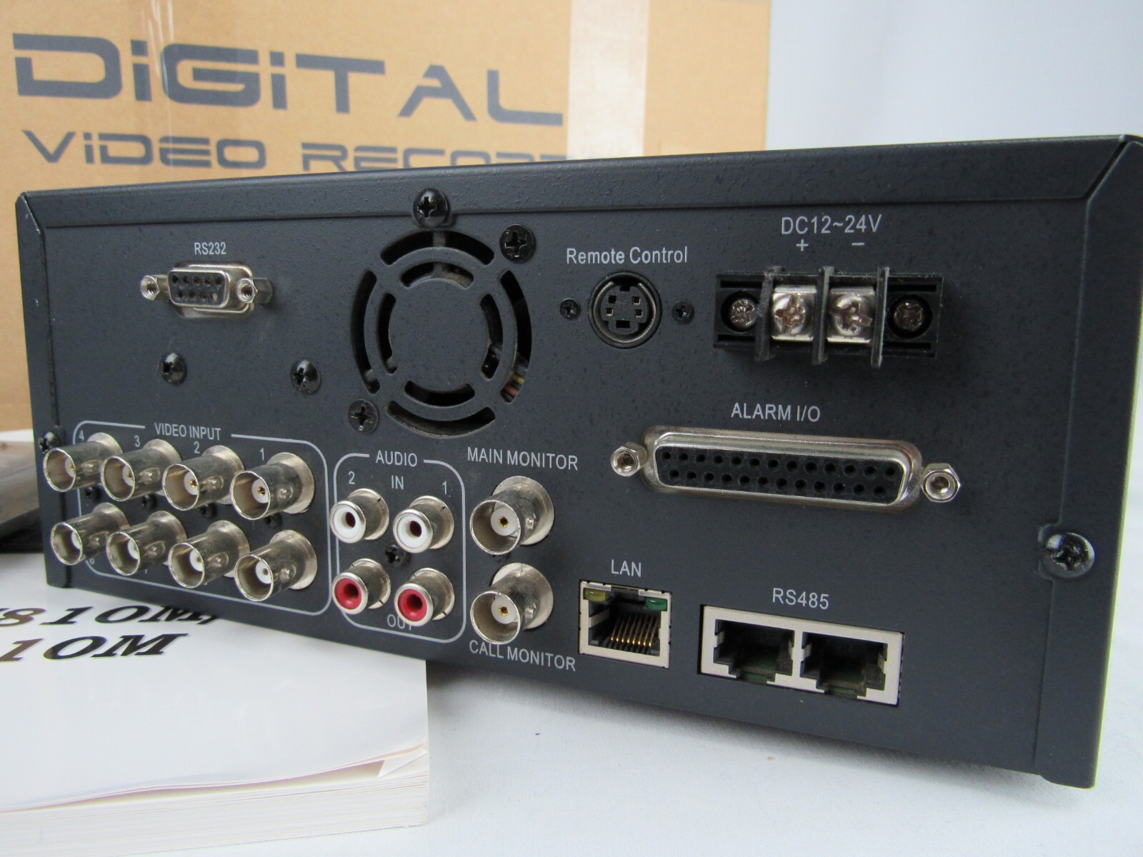 Everfocus EDR810H 8 channel MPEG4 digital video recorder BOX + REMOTE + MANUAL +