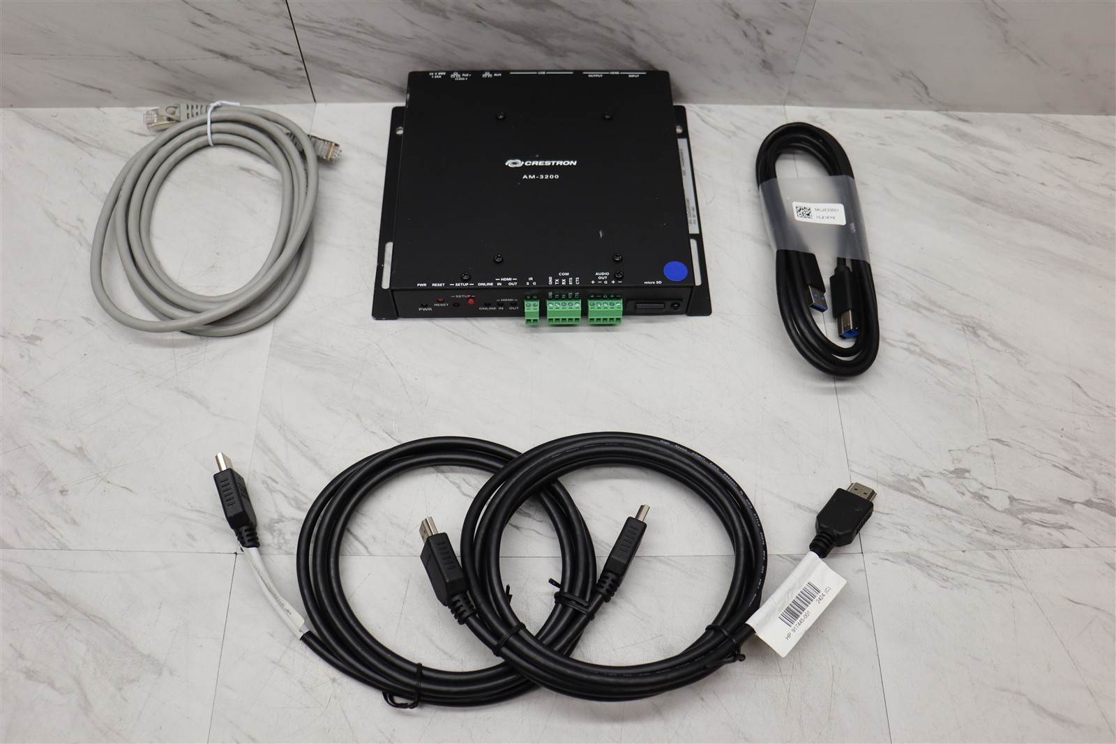Crestron AM-3200 AirMedia Secure Wireless Digital Presentation Receiver 6511482