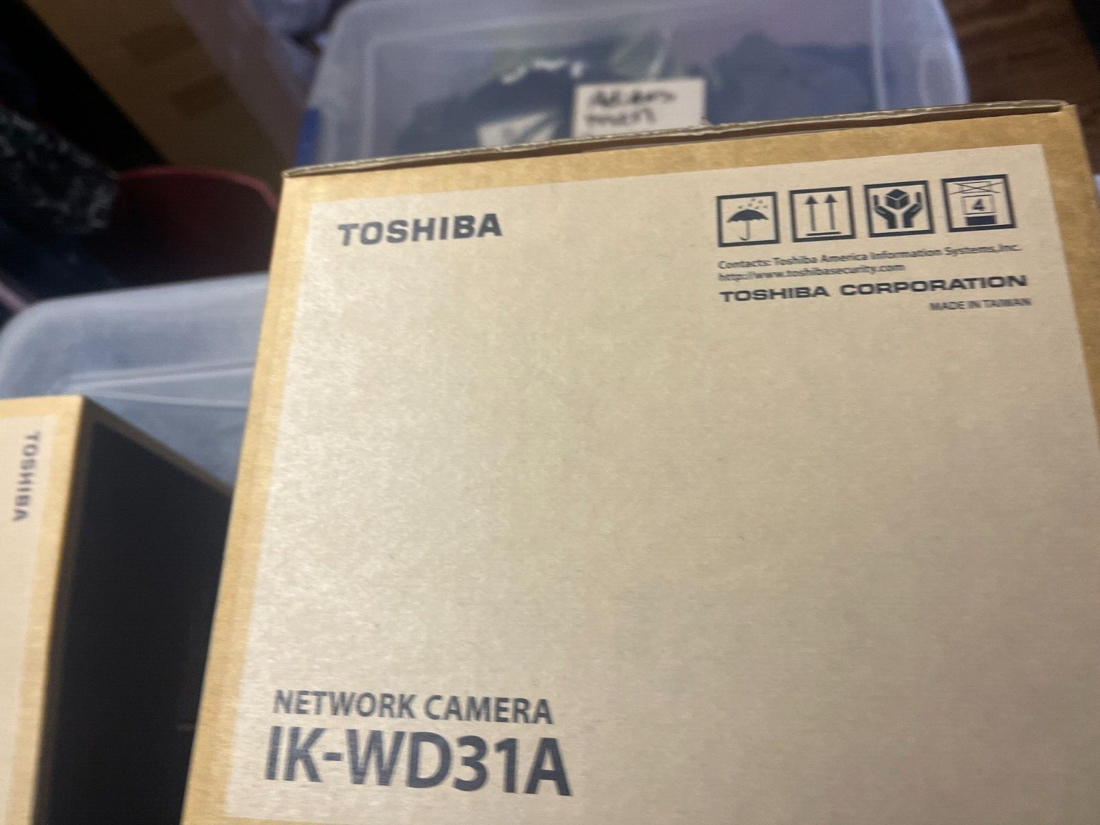 Toshiba IK-WD31A 3.1MP Network Dome Camera with Night Vision 3 axis Remote NIB