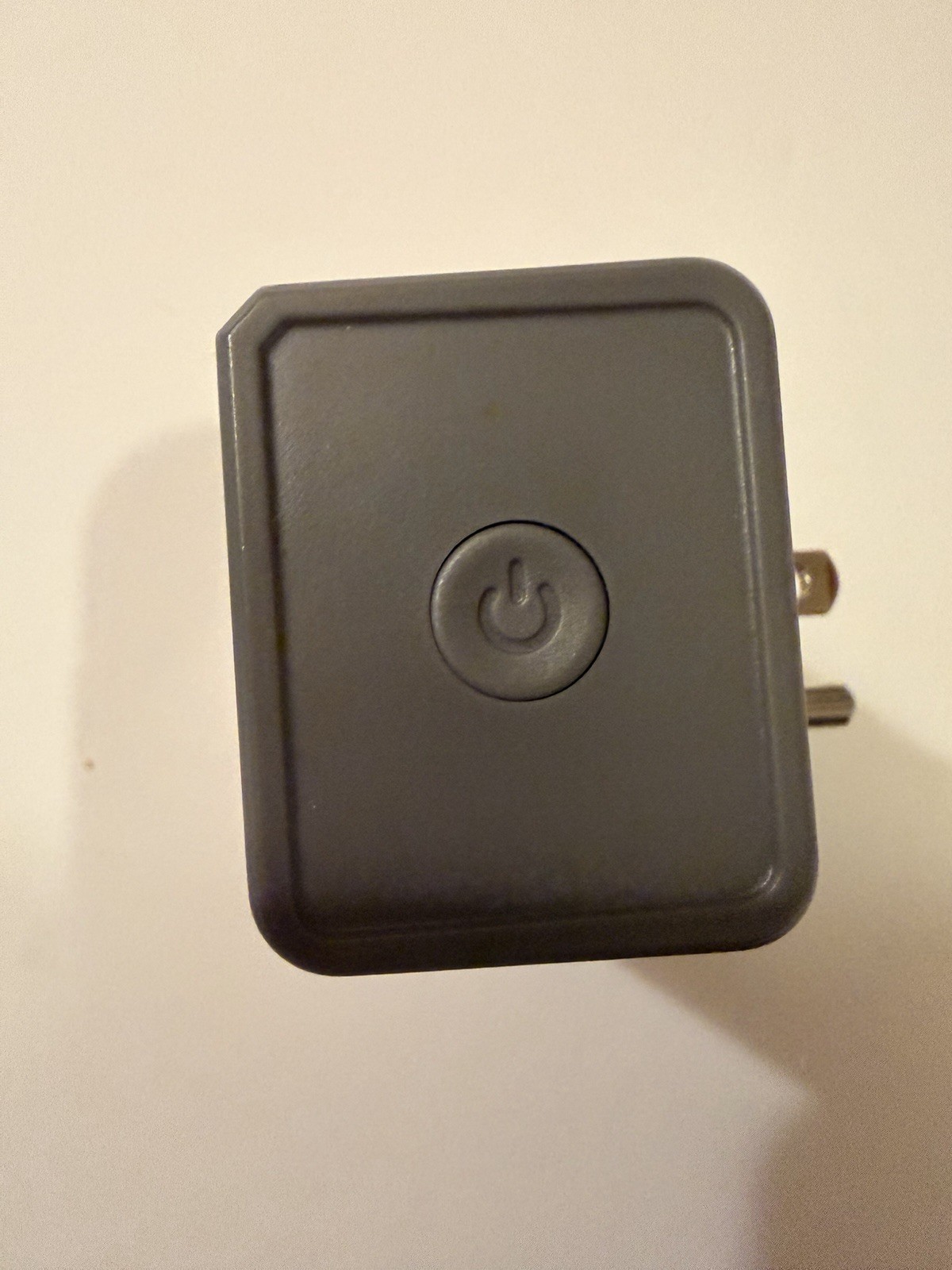 Sonoff S31 Lite Zigbee Smart Plug Type B 1800W 120V White Black Power Button