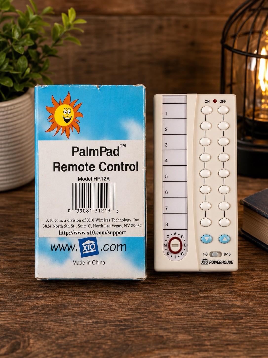 X-10 Powerhouse Home Automation Remote Control Palm Pad Wireless Model HR12A