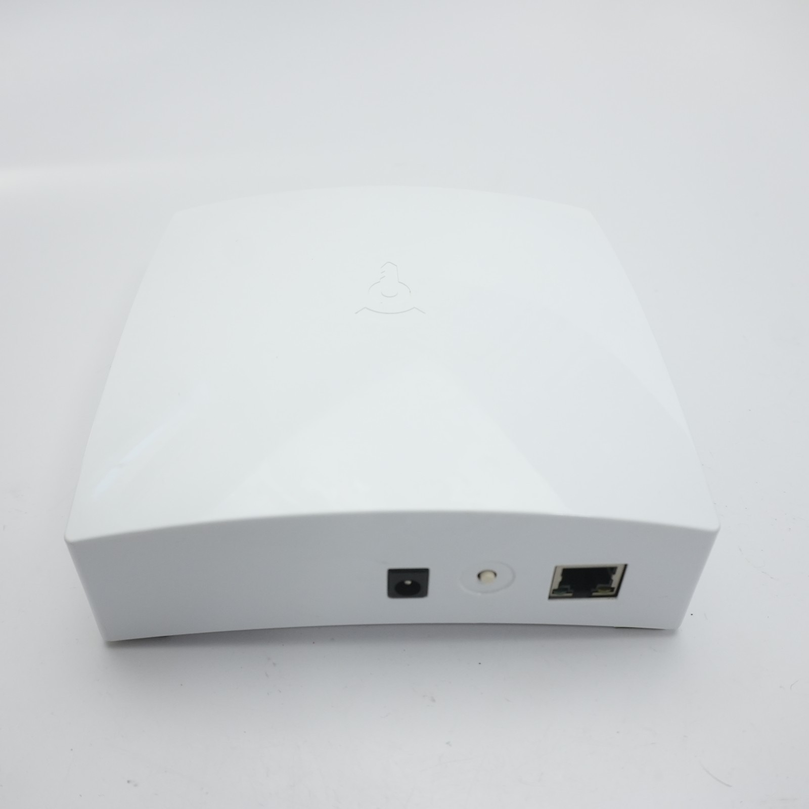 Frontpoint Hub Dock Home Security System Model FPHUB2 NO POWER CORD