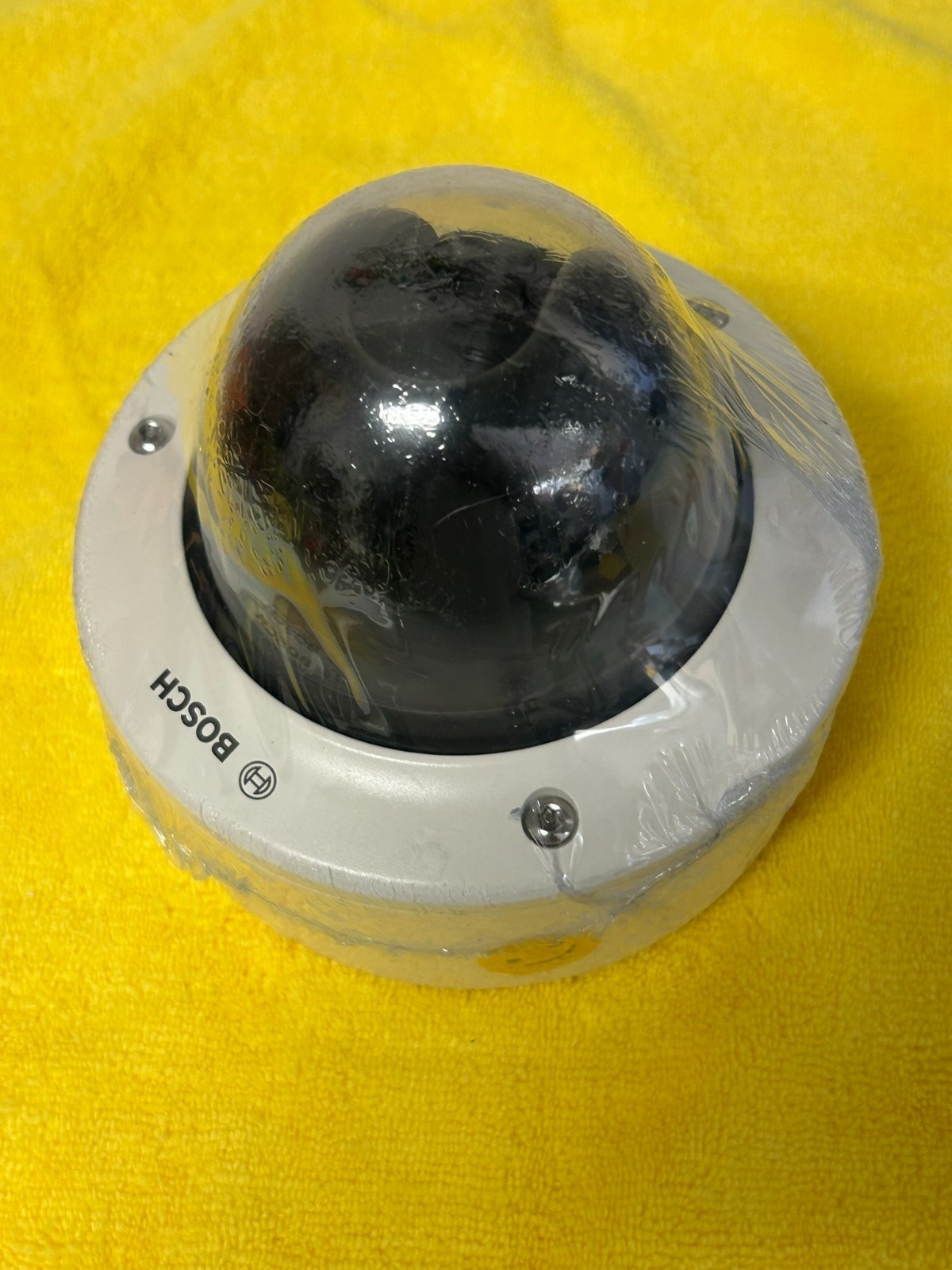Bosch NWD-495V03-20P Day/Night IP Security Color IP/POE Camera