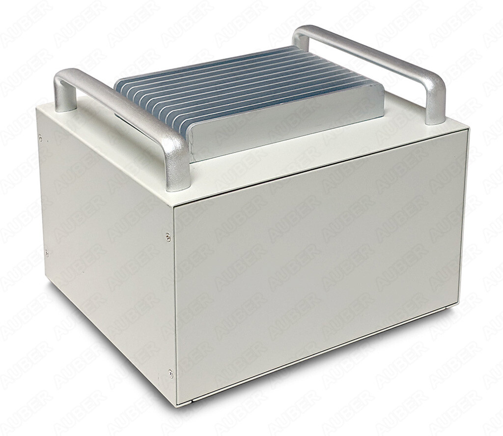 Versatile Portable Project Box 9.1″ x 7.75″ x 5.25″ w/ 40A Heat Sink, Qbox1E